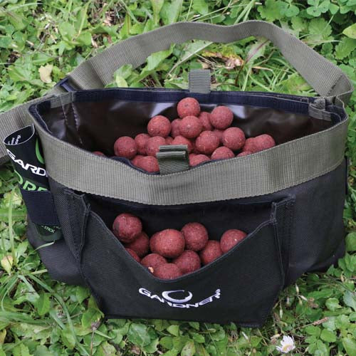 Gardner Skorpion Bait Pouch - Carp Stalking & Baiting Up Bag - 2kg Capacity
