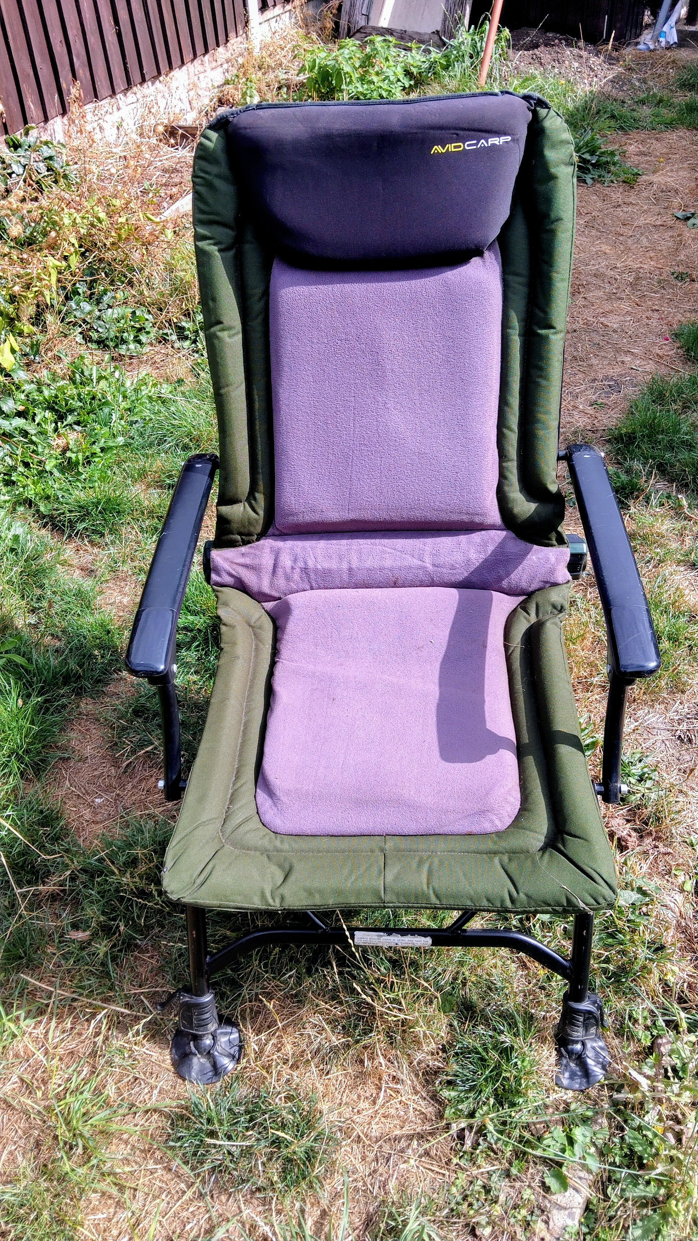 Avid Carp Recliner Chair - Adjustable Bank Fishing Armchair (Superb Condition)