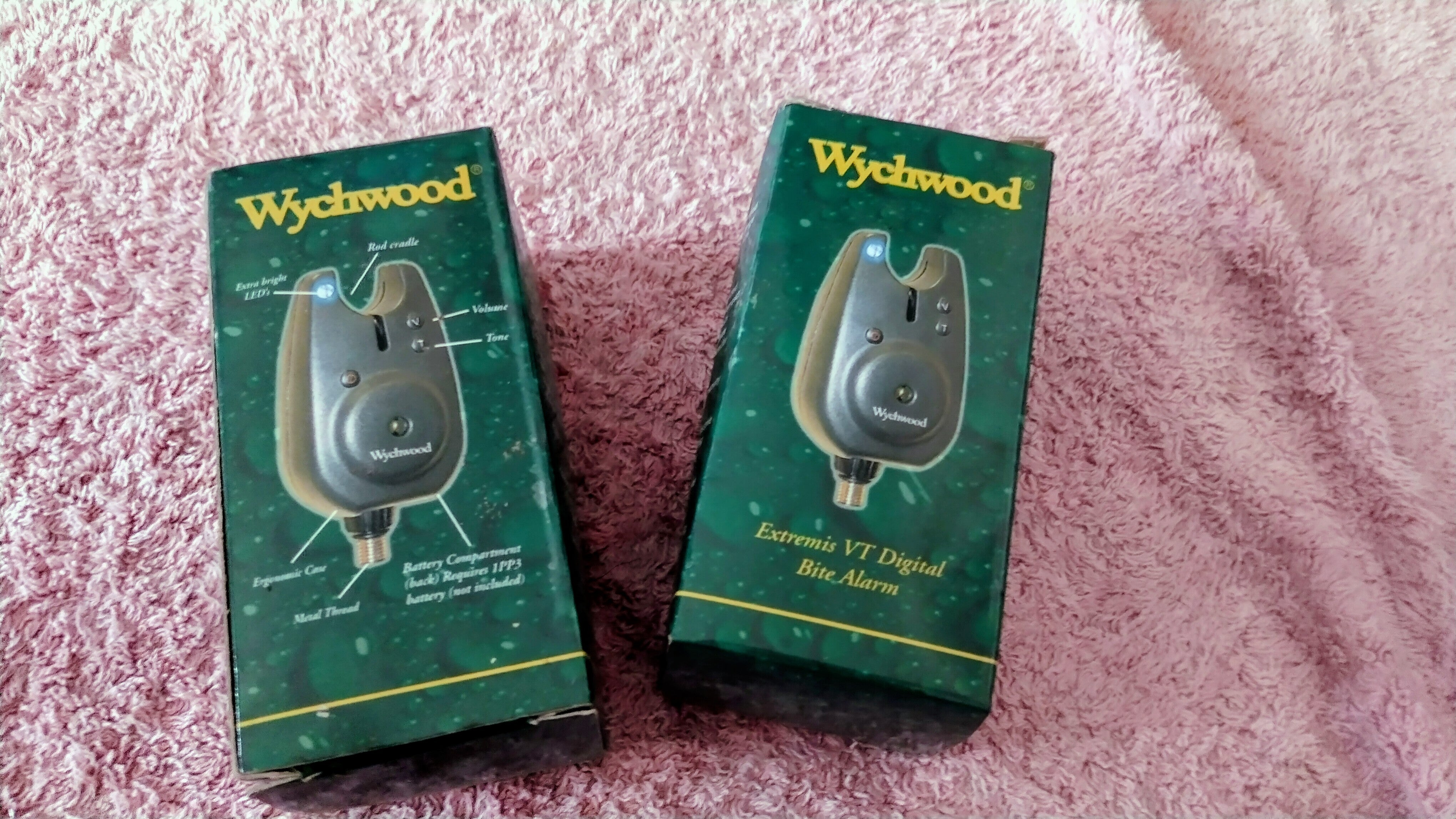 Wychwood Extremis VT Digital Bite Alarms - Pair - New Unused Boxed Specimen Carp