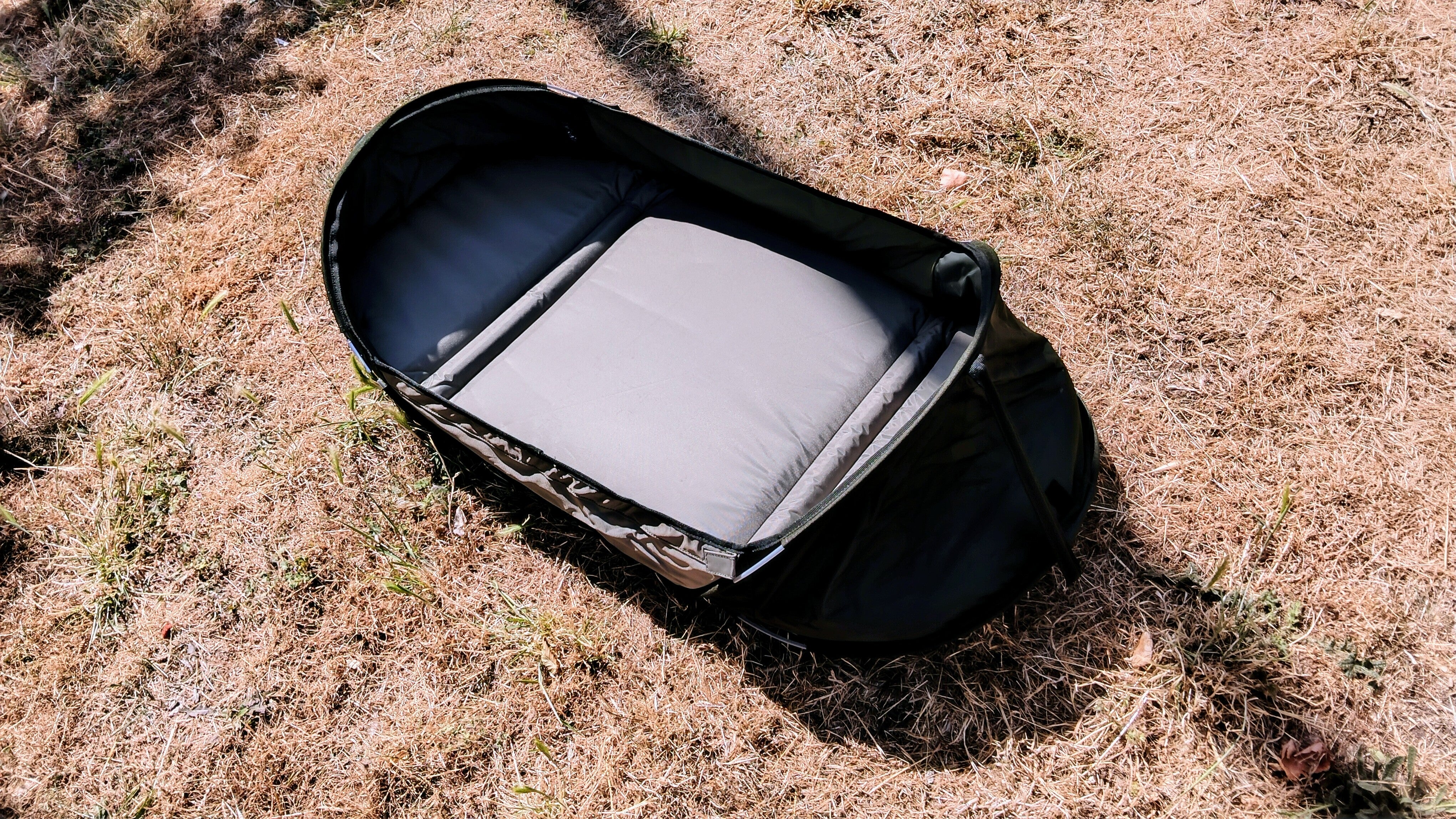 Daiwa Carp Fishing Cradle Unhooking Mat Superb Condition