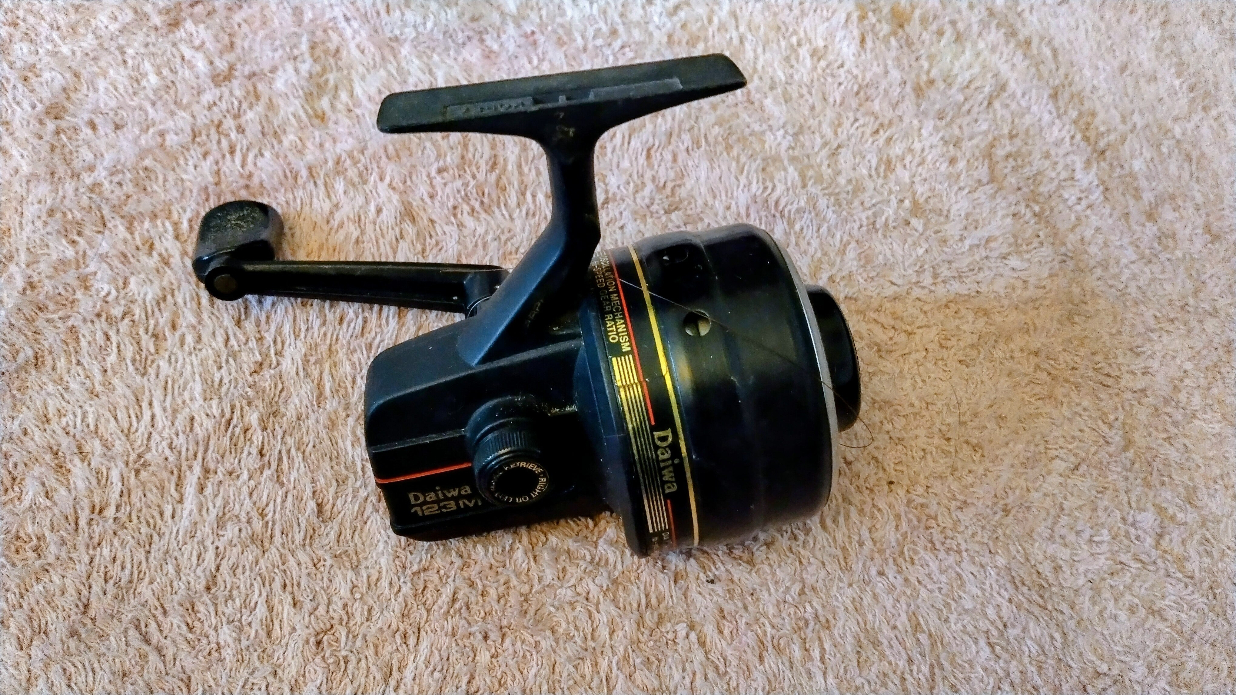 Daiwa 123M Closed Face Trotting Reel - Very Good Used Condition - Float Fishing