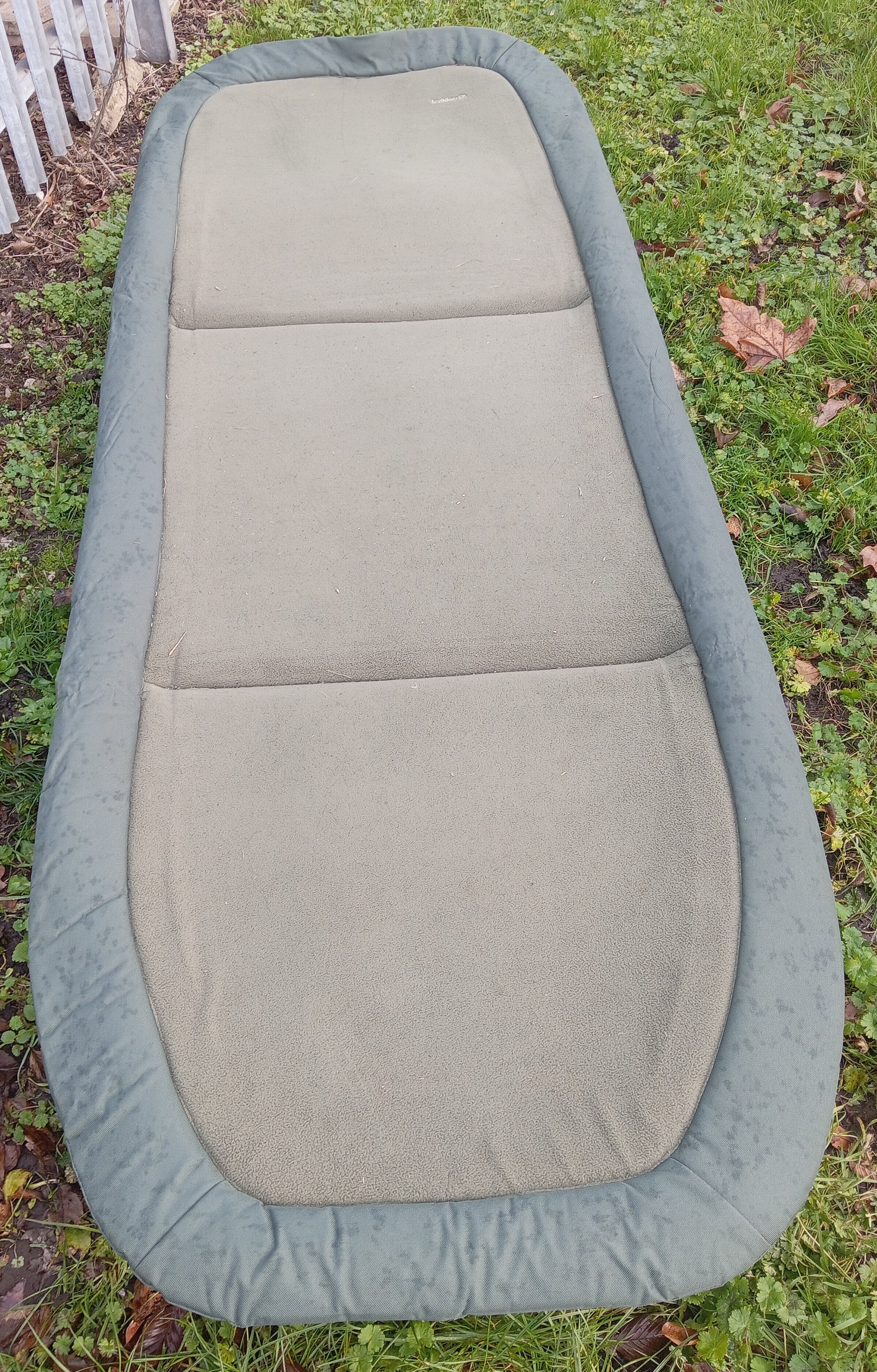 Trakker Levelite Bedchair - Good Used Condition - Lightweight Flat Profile Carp Bed