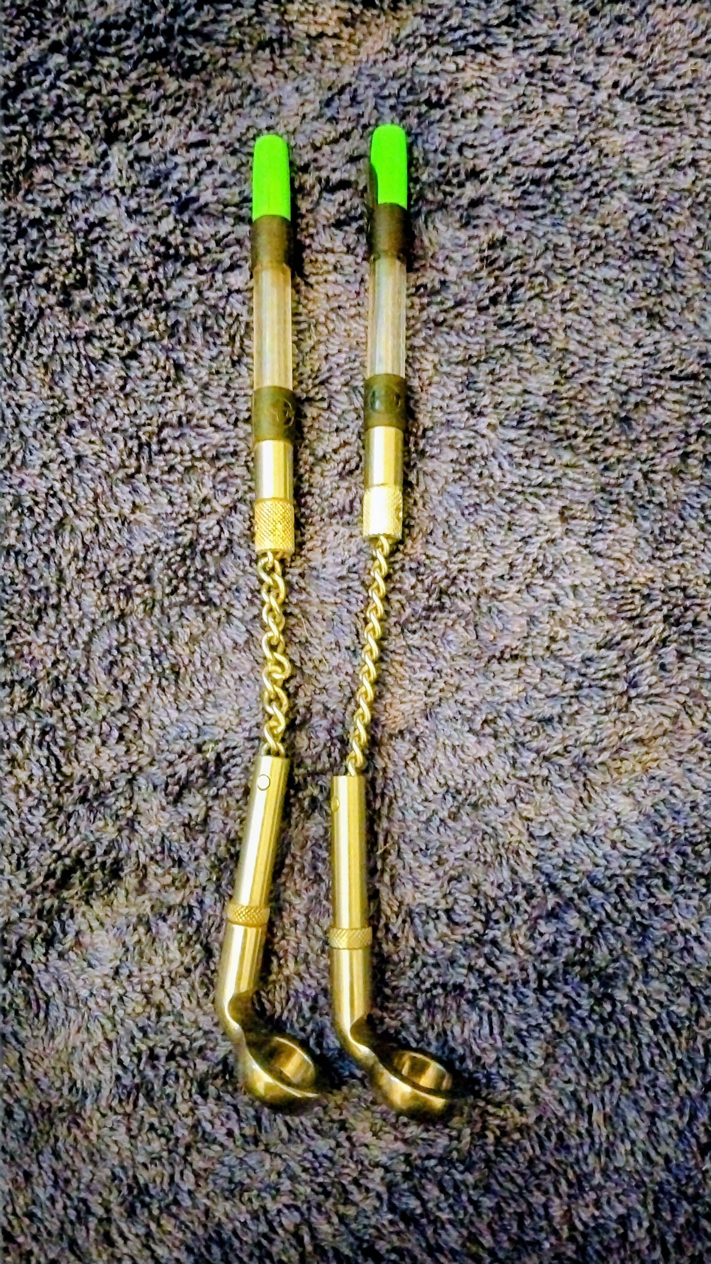 2 x Korda Stow Bobbins - green - Carp Fishing Bite Indication