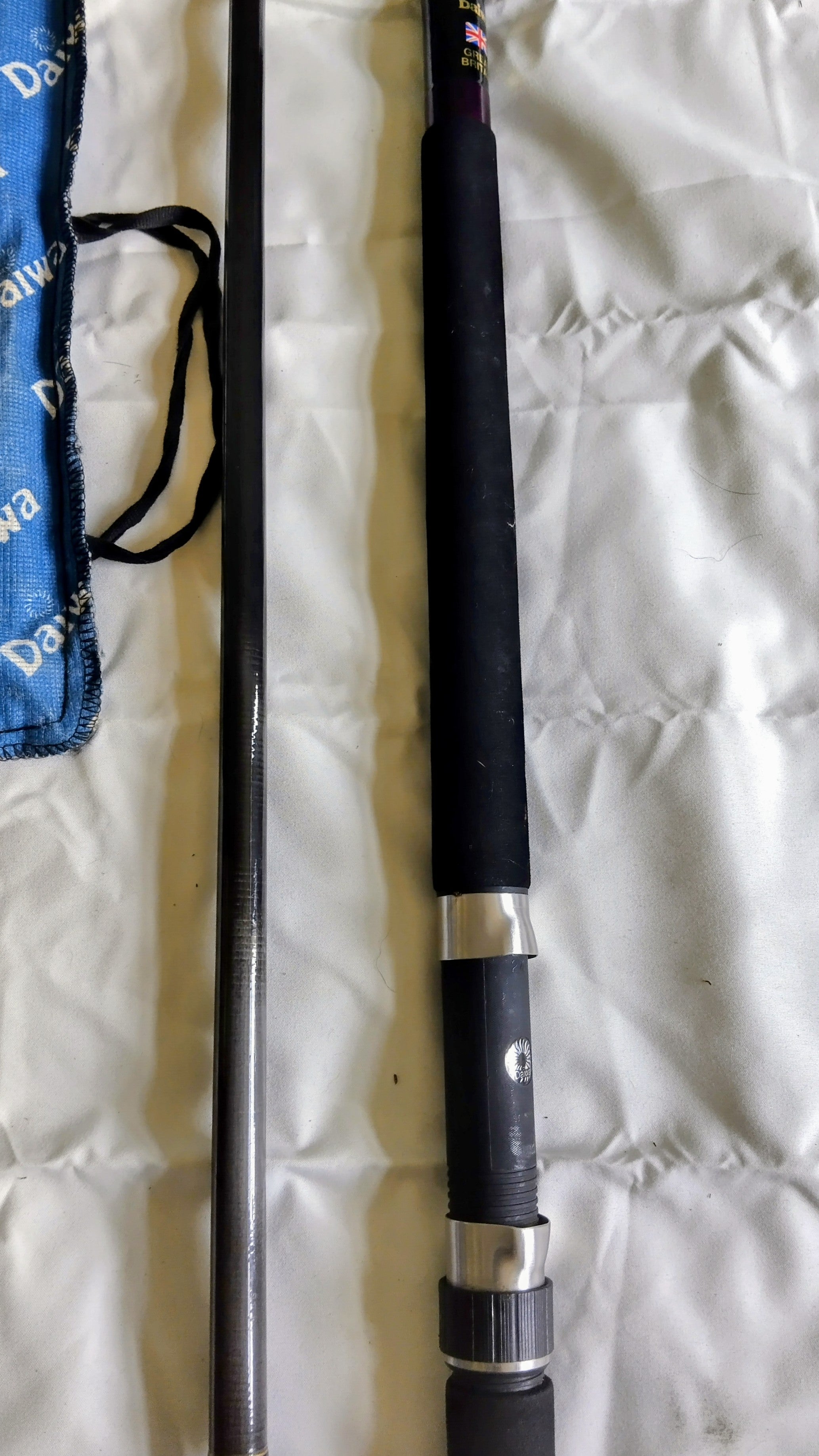Daiwa Carbon Cruiser Uptide Rod 9ft 6in 4-10oz Sea Fishing Boat Rod Bag CCU410