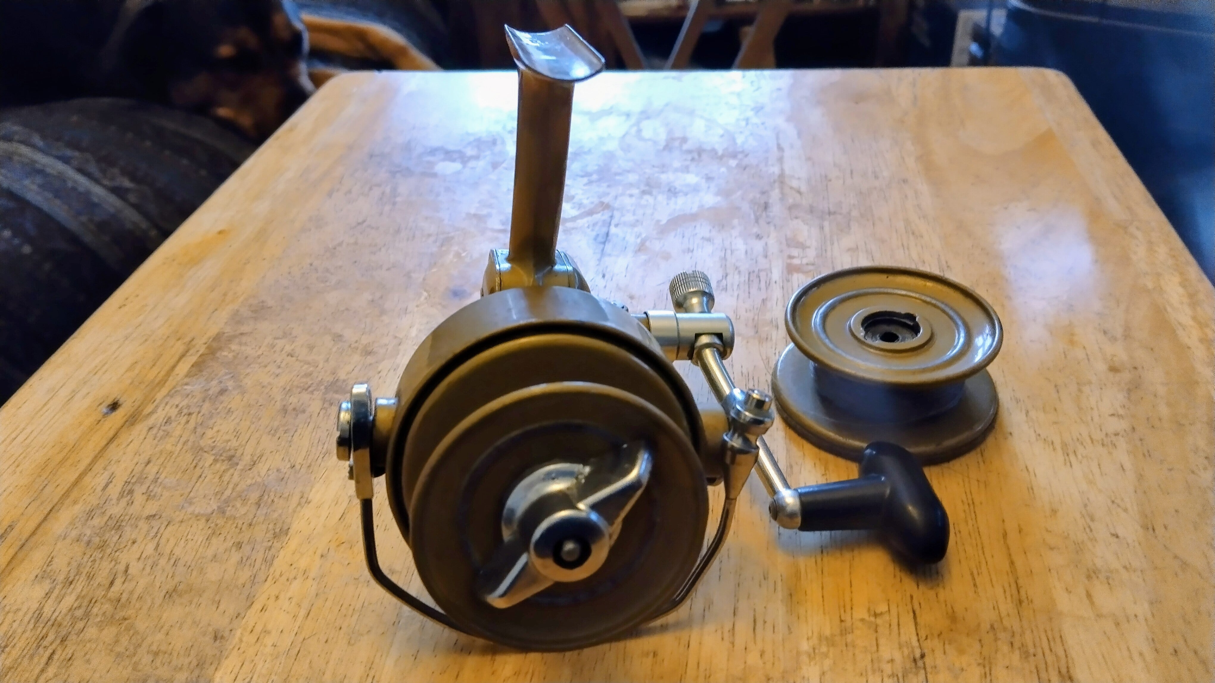 Vintage Diamond Super Deluxe 800 Spinning Reel - Made in Japan - Good Working Order