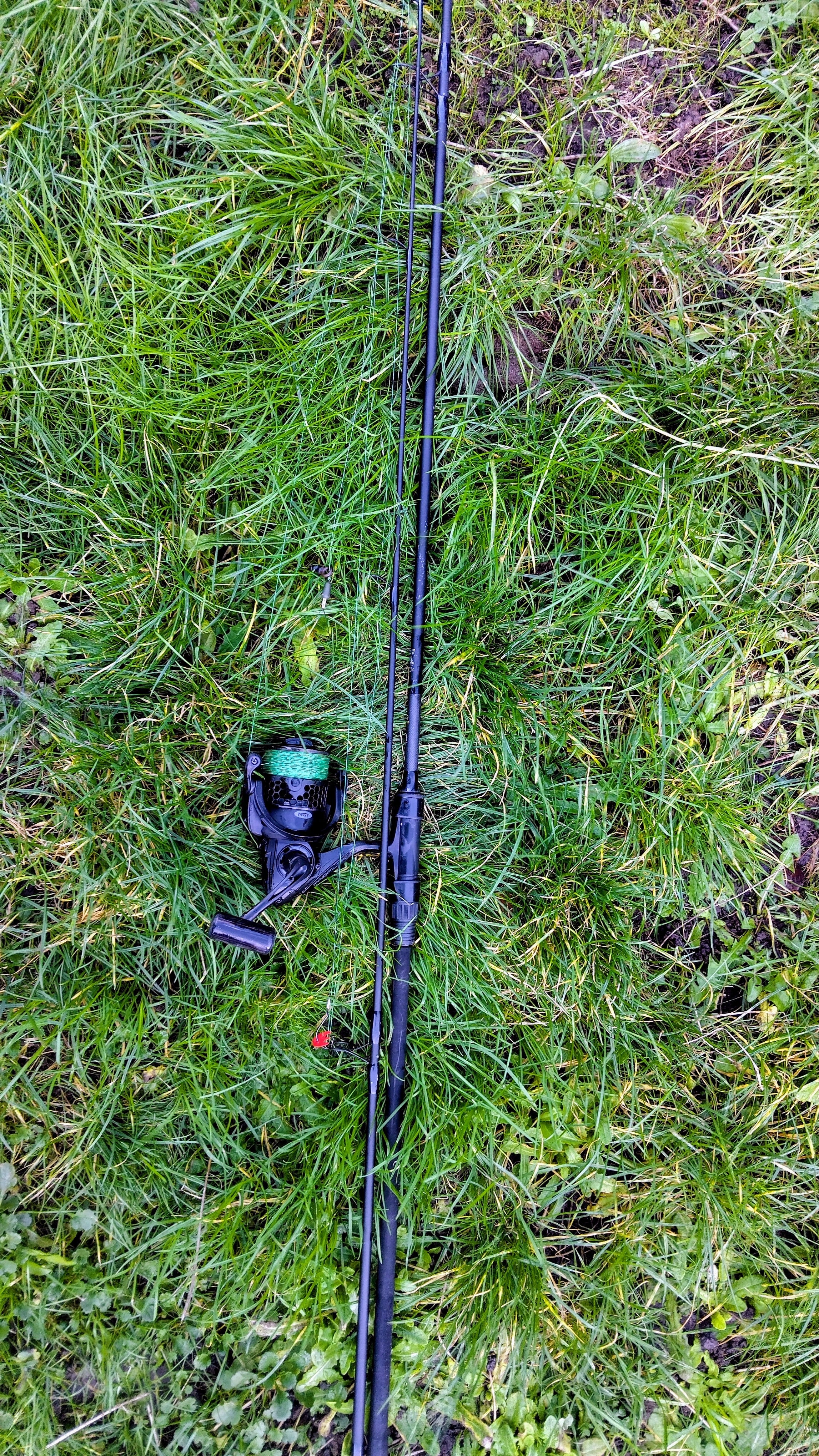 SALE! Riot 9' Pike / Zander Fishing Rod & Reel Kit - Inc Braid & Terminal Tackle