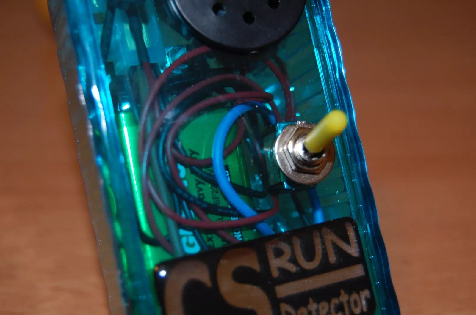 DELUXE Crystal Blue CS Pike Bite Alarm - Drop-Off Back Biter Indicator