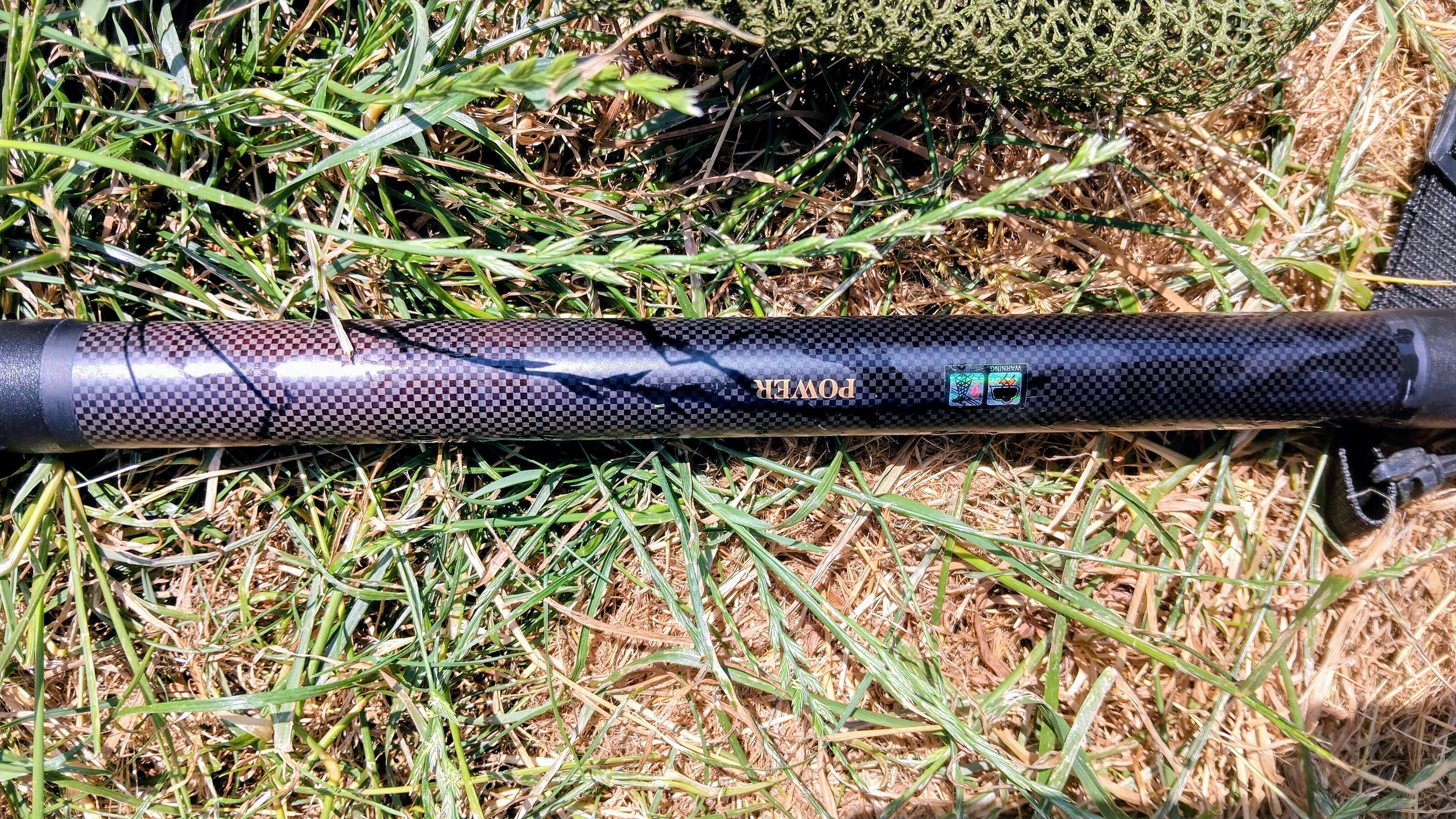 Korum Power 3m Telescopic Handle & Gardner 30" Folding Specimen Pan Landing Net