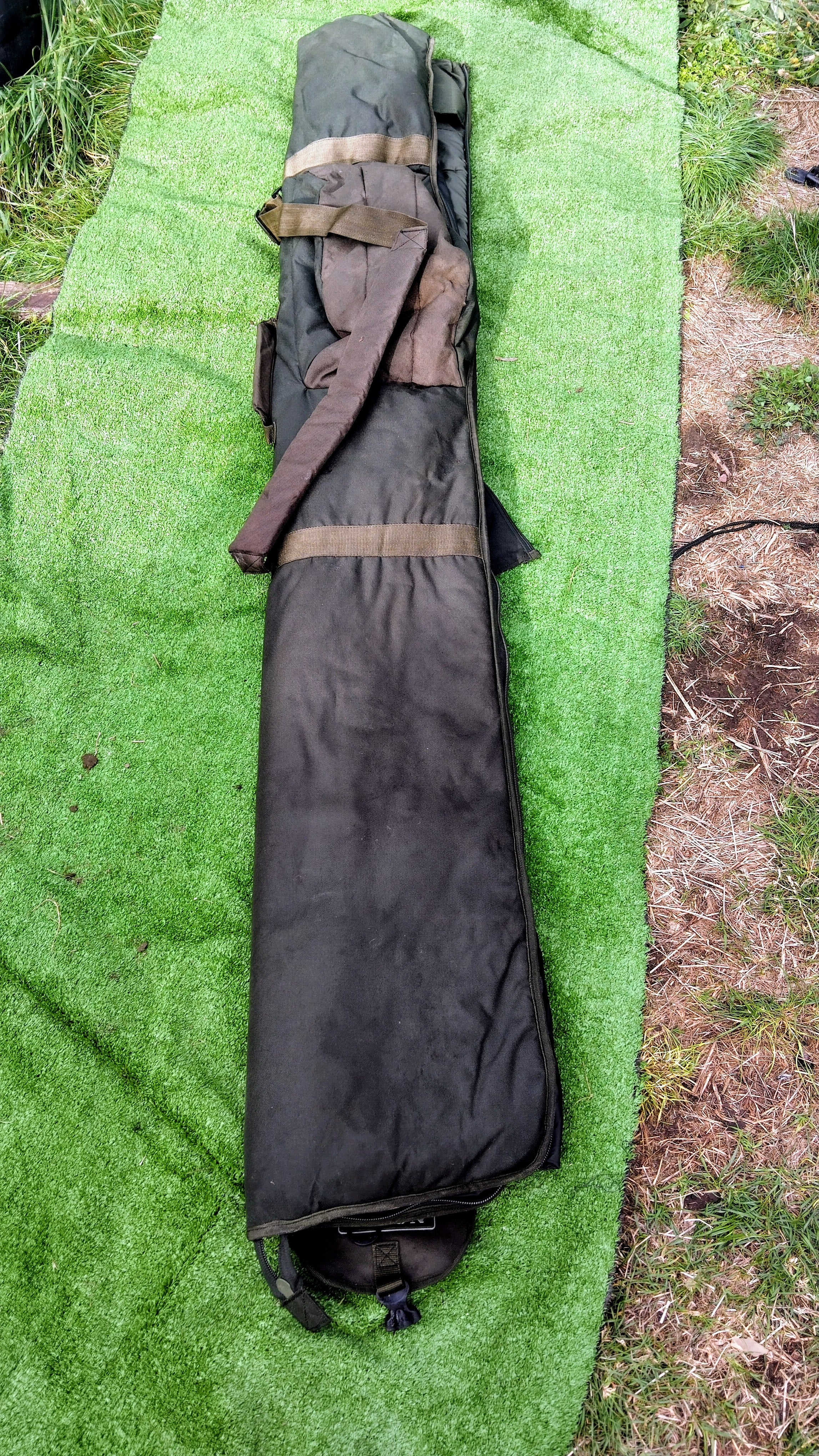 Nash H Gun 3 Rod Holdall 12ft Padded Carp Luggage Built In Aluminium Spine