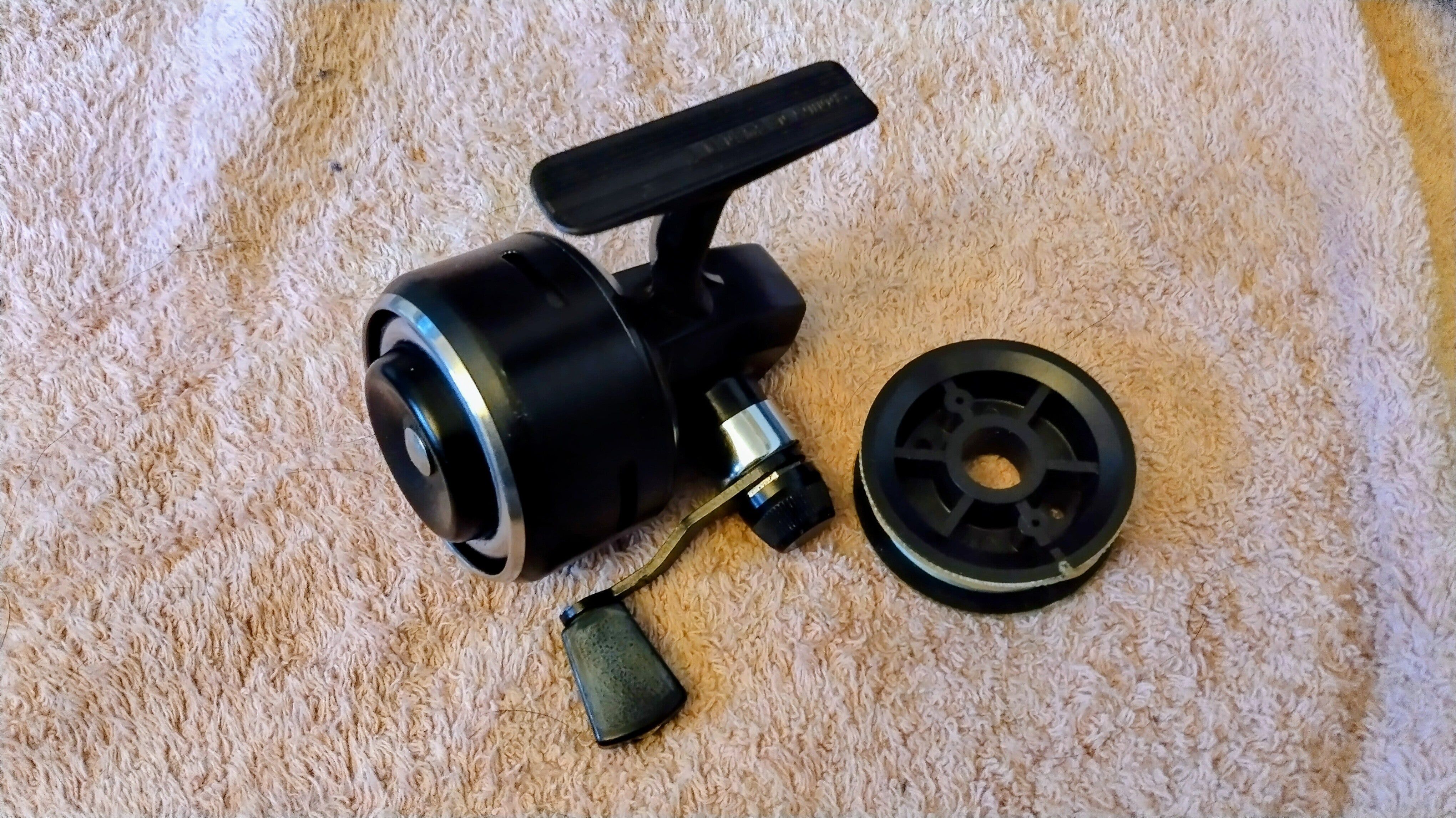 Abu 501 Closed Face Match Reel Spare Spool Padded Case Vintage Float Trotting