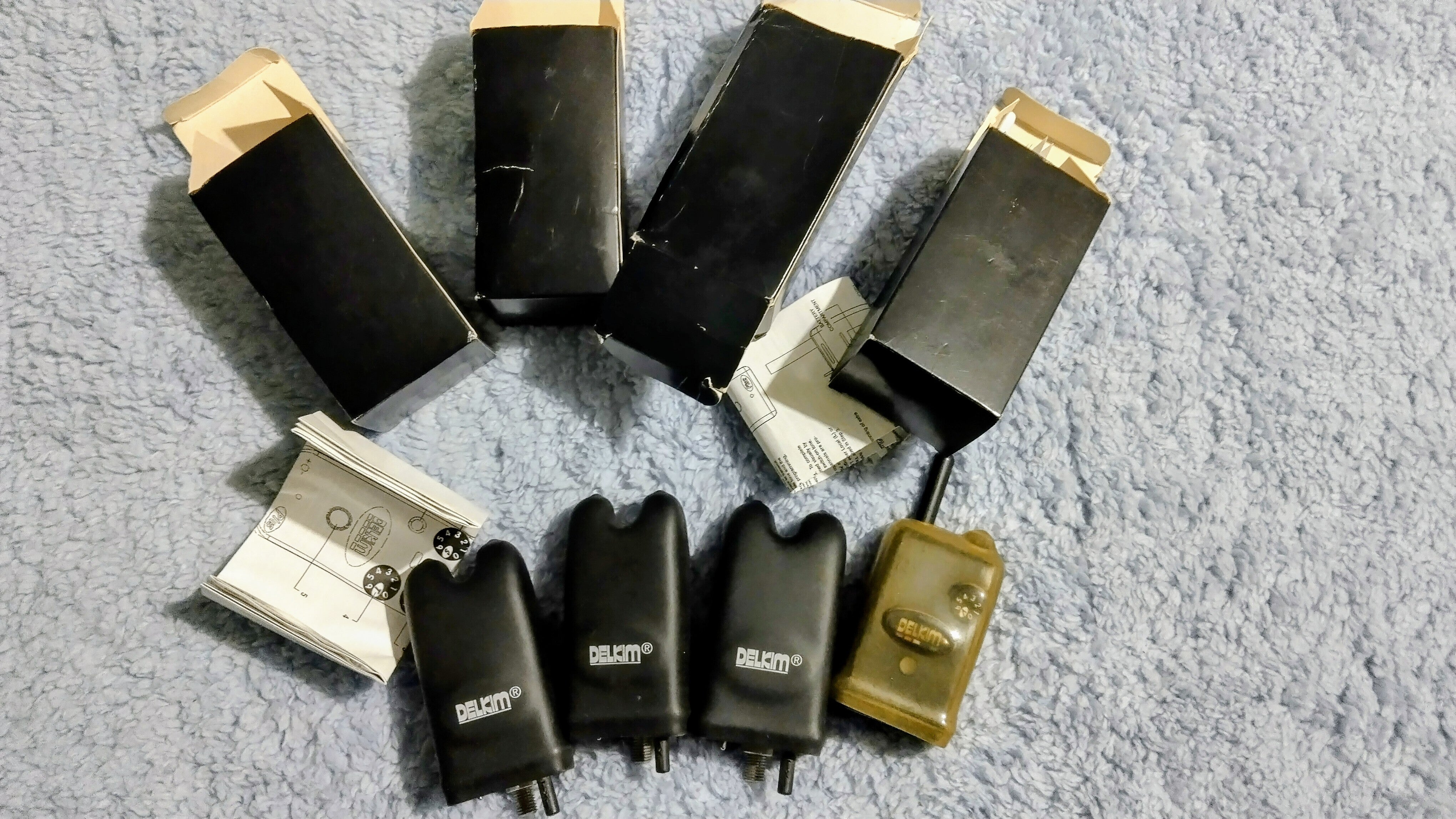 Delkim Txi Plus Alarms x3 & Rx Plus Pro Receiver Set - Superb Condition R,G,Y