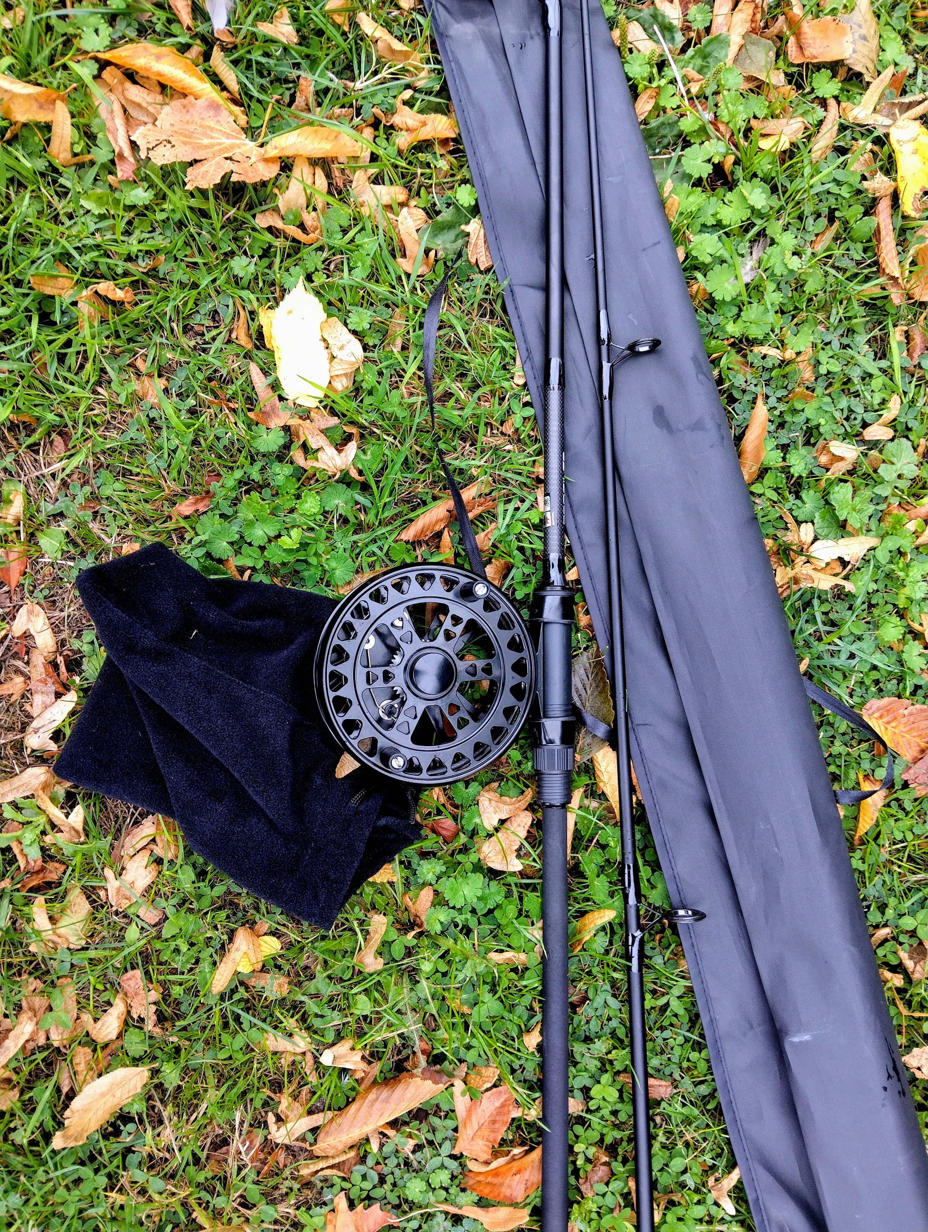 Carp Stalker Outfit | 6ft 3lb Carbon Margin Rod | Centrepin Reel with 30lb Braid | Fenland Tackle