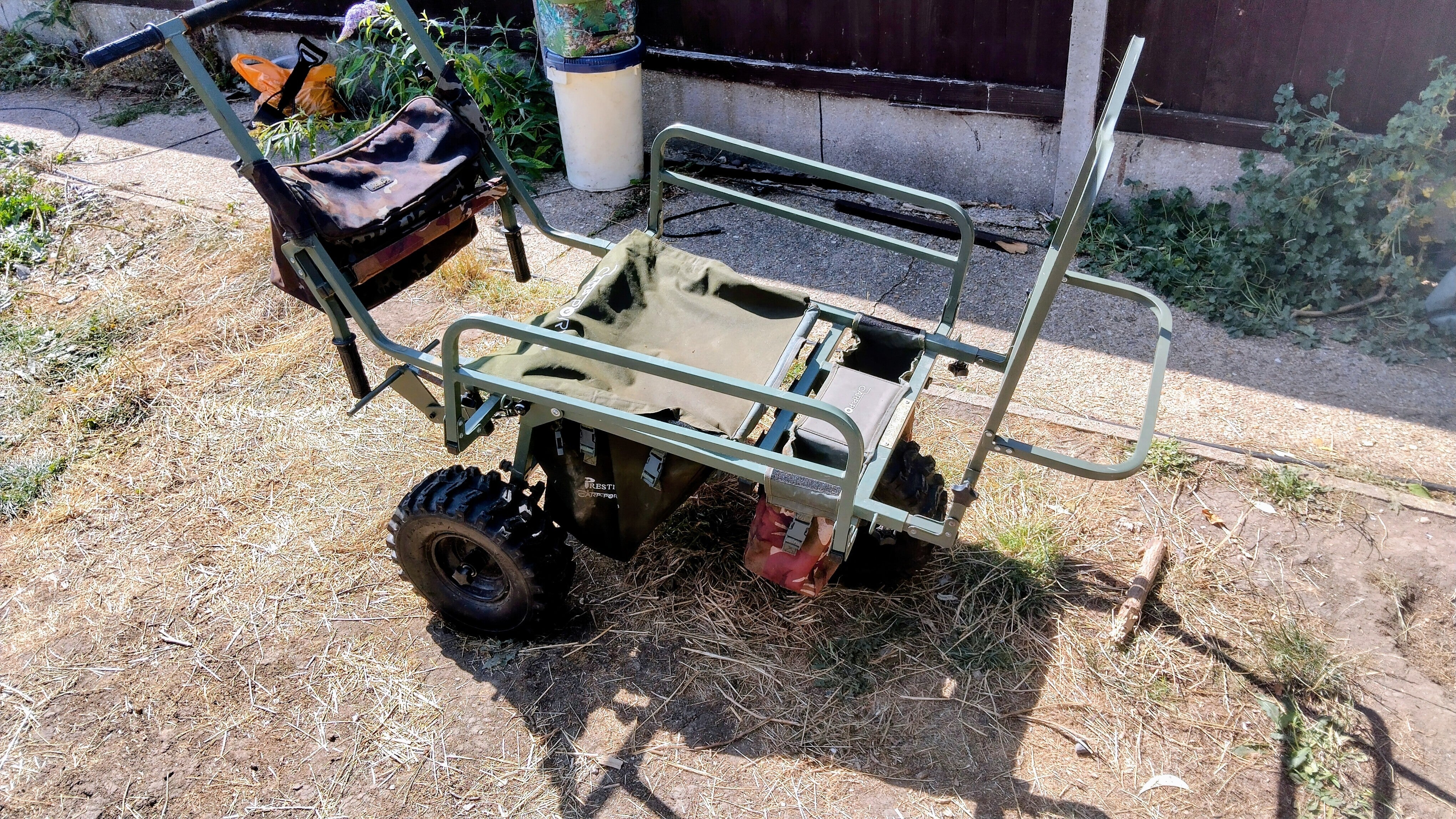 Carp Porter Big Boy TriPorter 3 Wheel Fishing Barrow Carp Tackle + Bags Cover