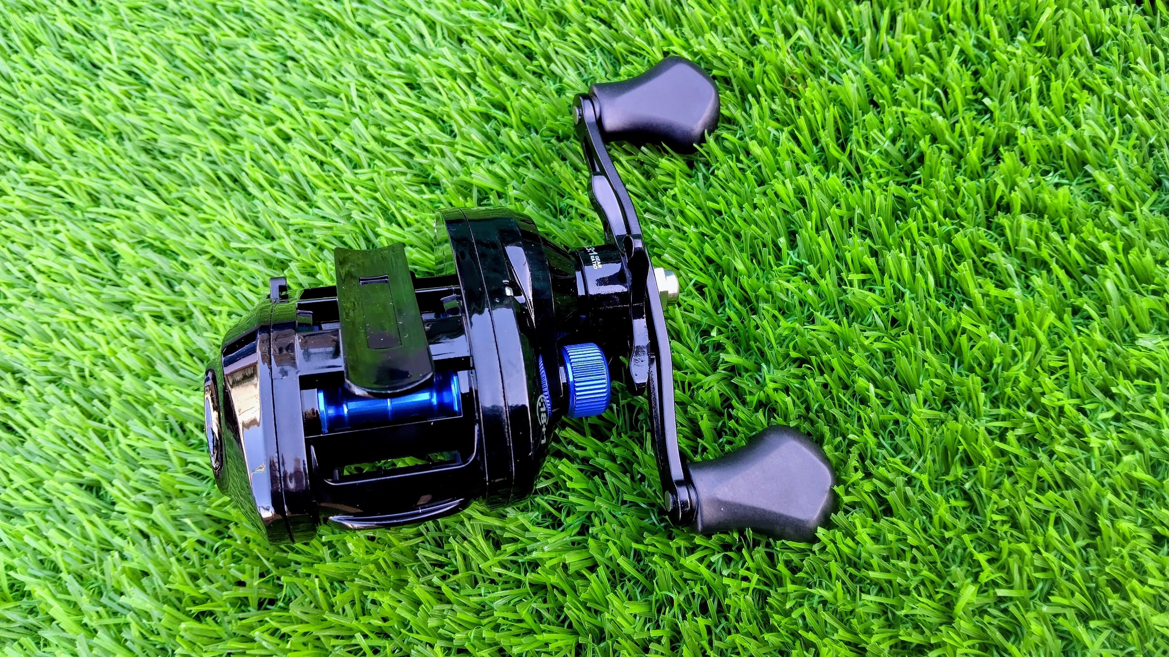 Baitcaster Reel 6.3:1 Magnetic Brake 8kg Drag Lure Fishing Left/Right Hand Wind