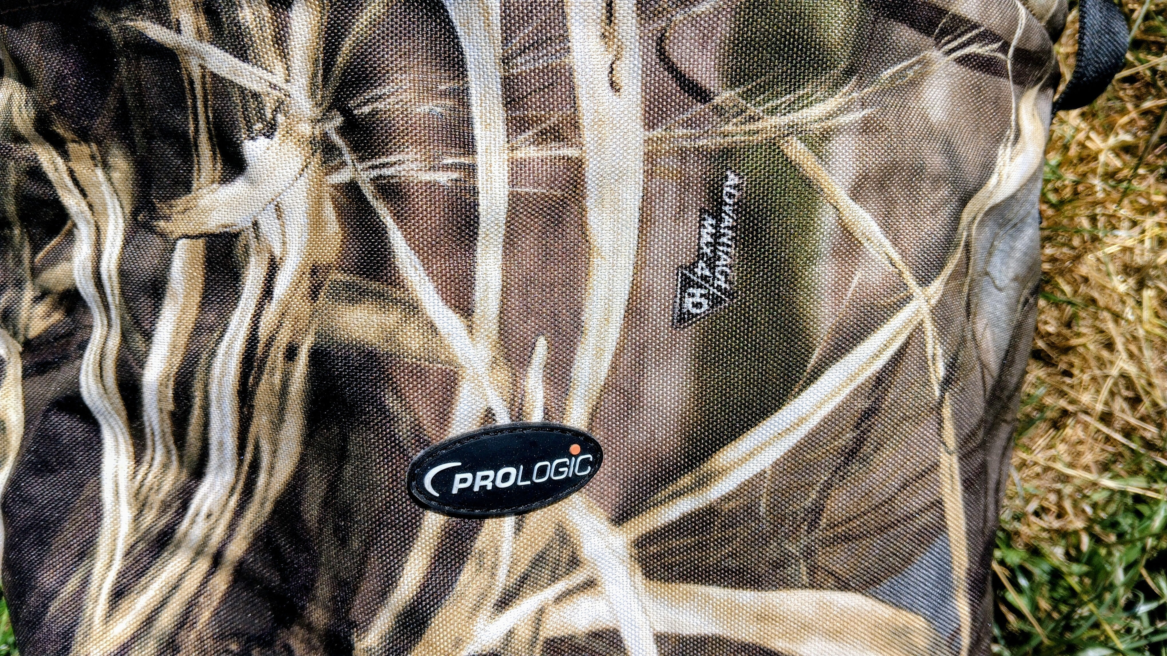 Prologic Advantage Camo Insulated Cool Bait Bucket Zip Up - Very Good Condition