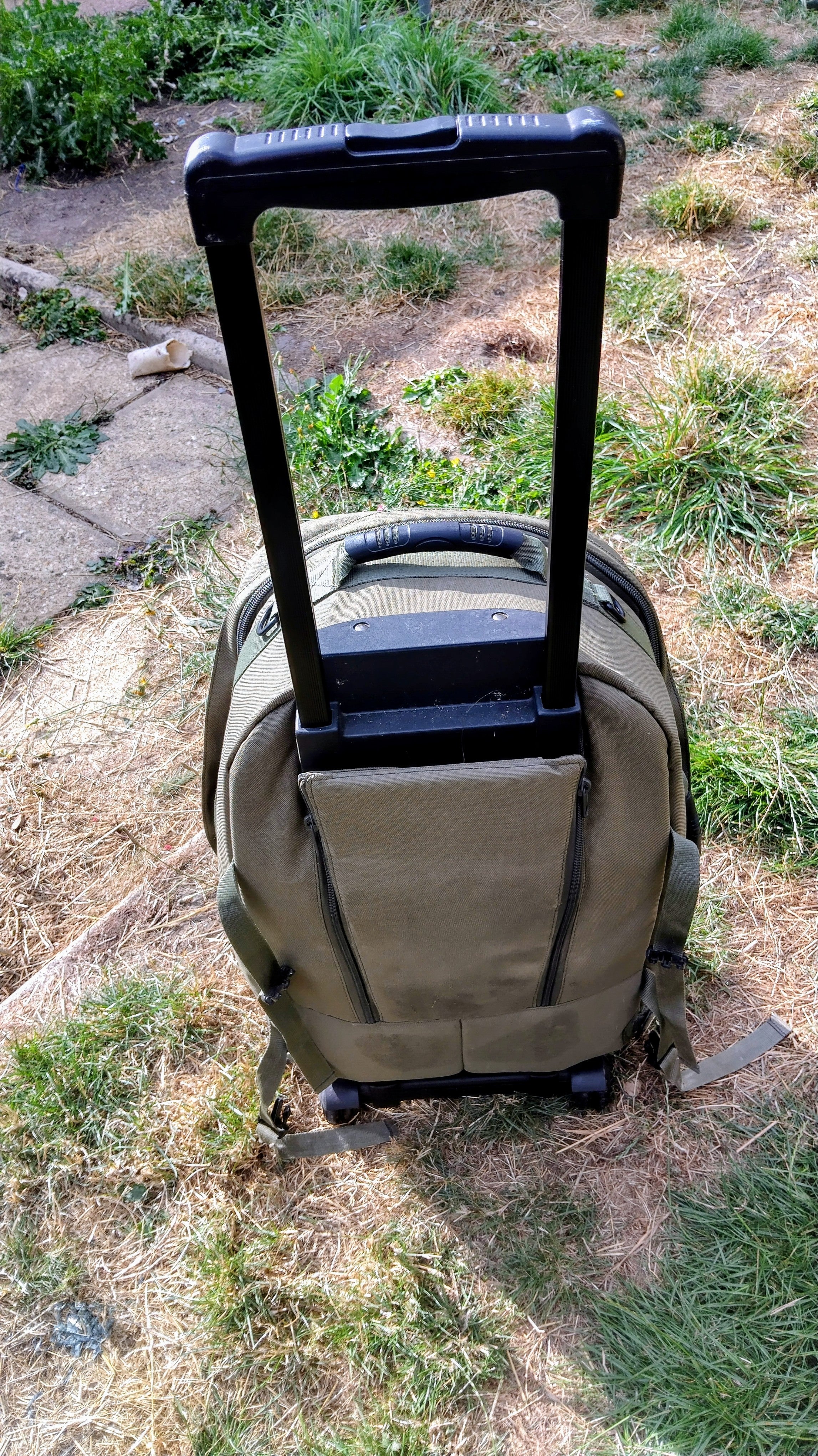 Trakker Convertible Rolling Backpack Carry On Cabin Luggage Carp Fishing Rucksack