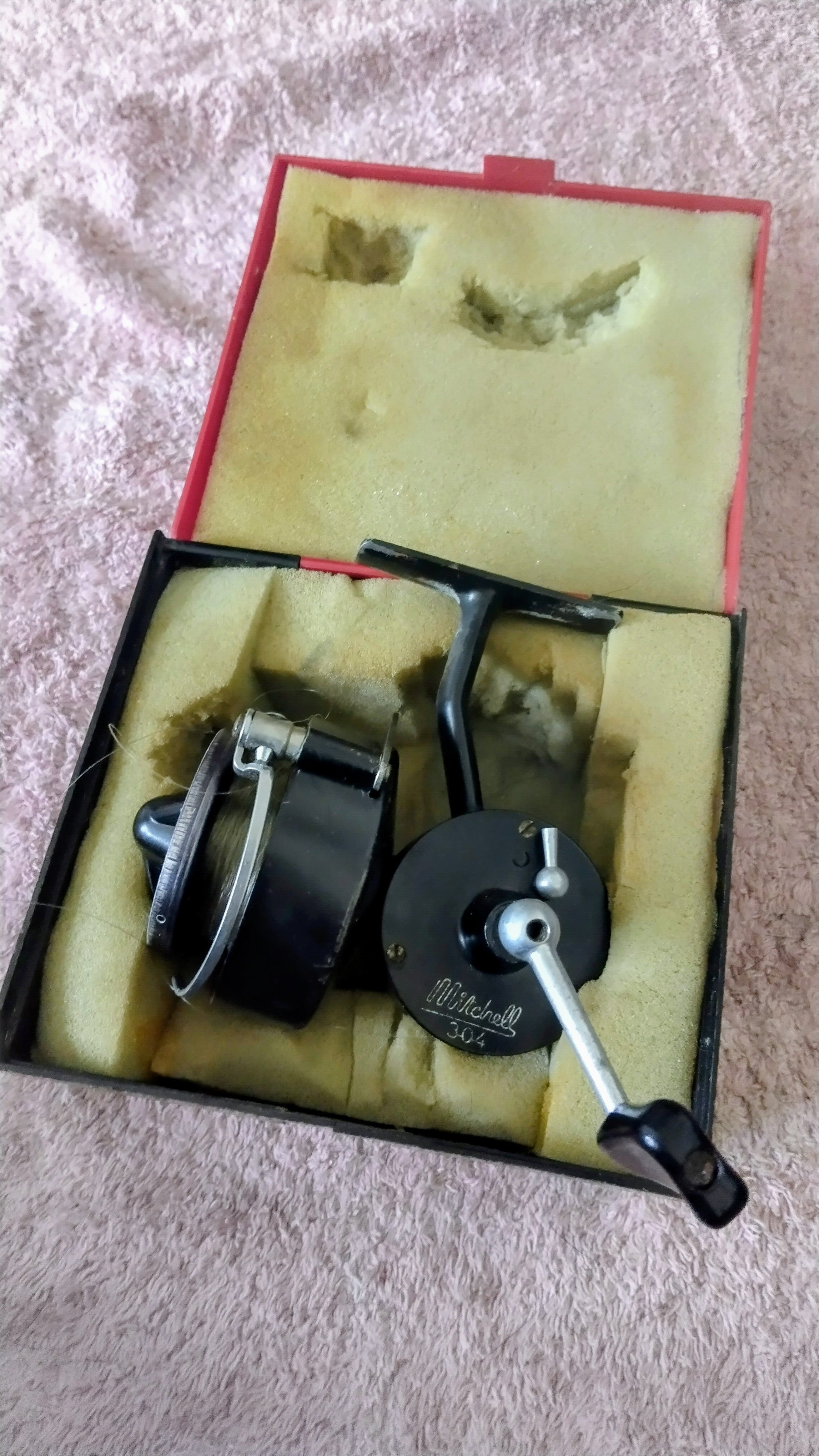 Vintage Mitchell 304 Spinning Reel French Fixed Spool Classic Coarse Fishing