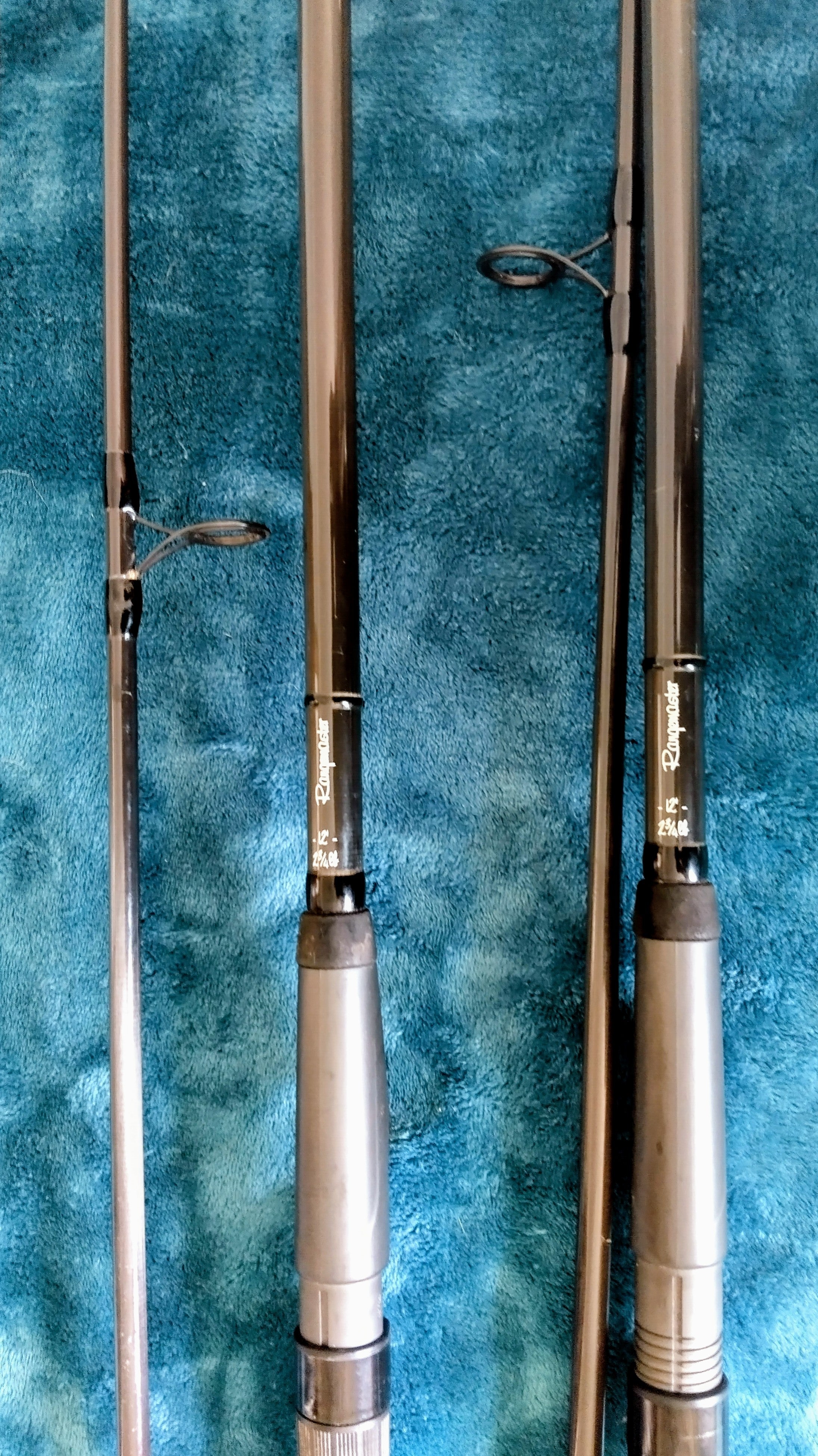 Pair / Fox Rangemaster 12ft Carp Rods - 2.75lb Test Curve - Carbon Carp Fishing