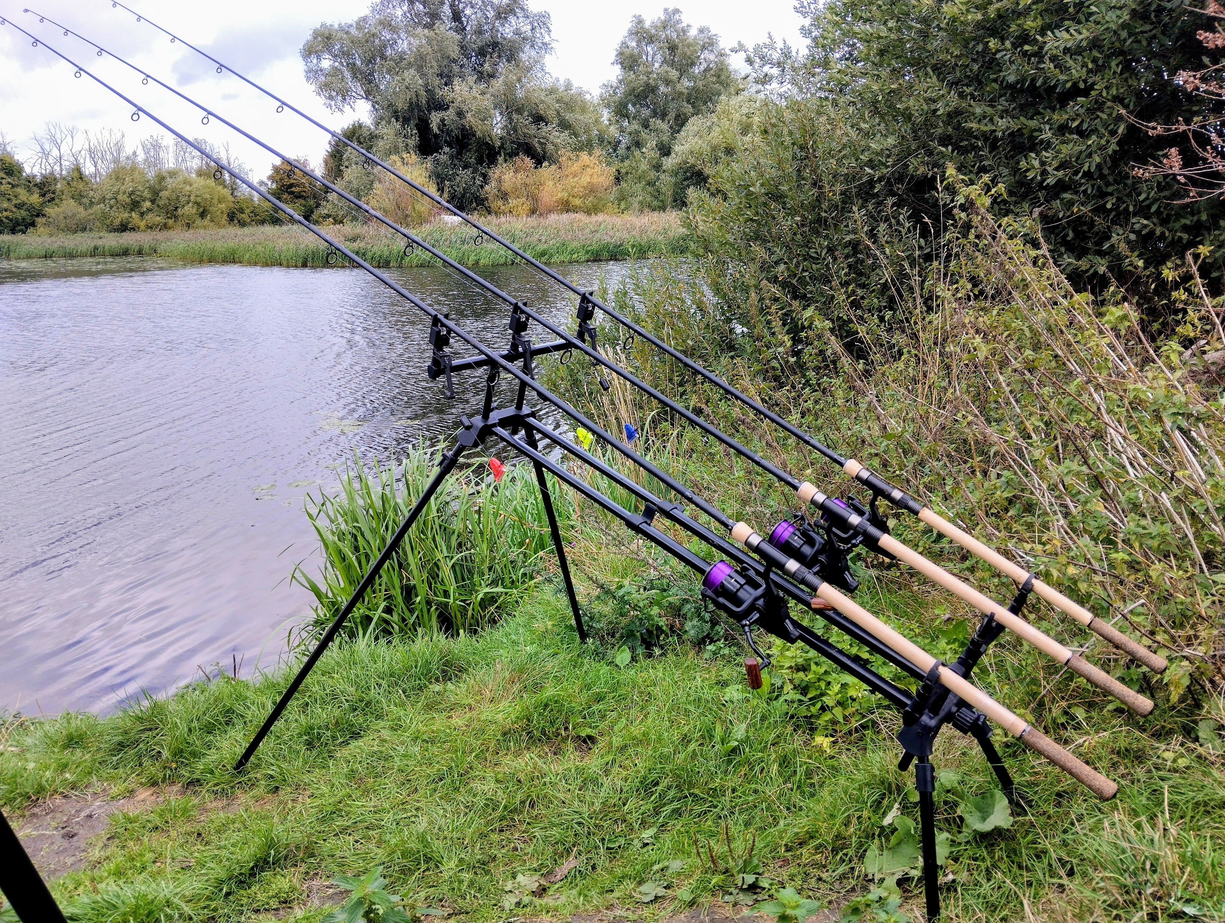 NGT Uber Versatile Dual Line 3 Rod Pod - Use as a Low Profile or Sky Pod