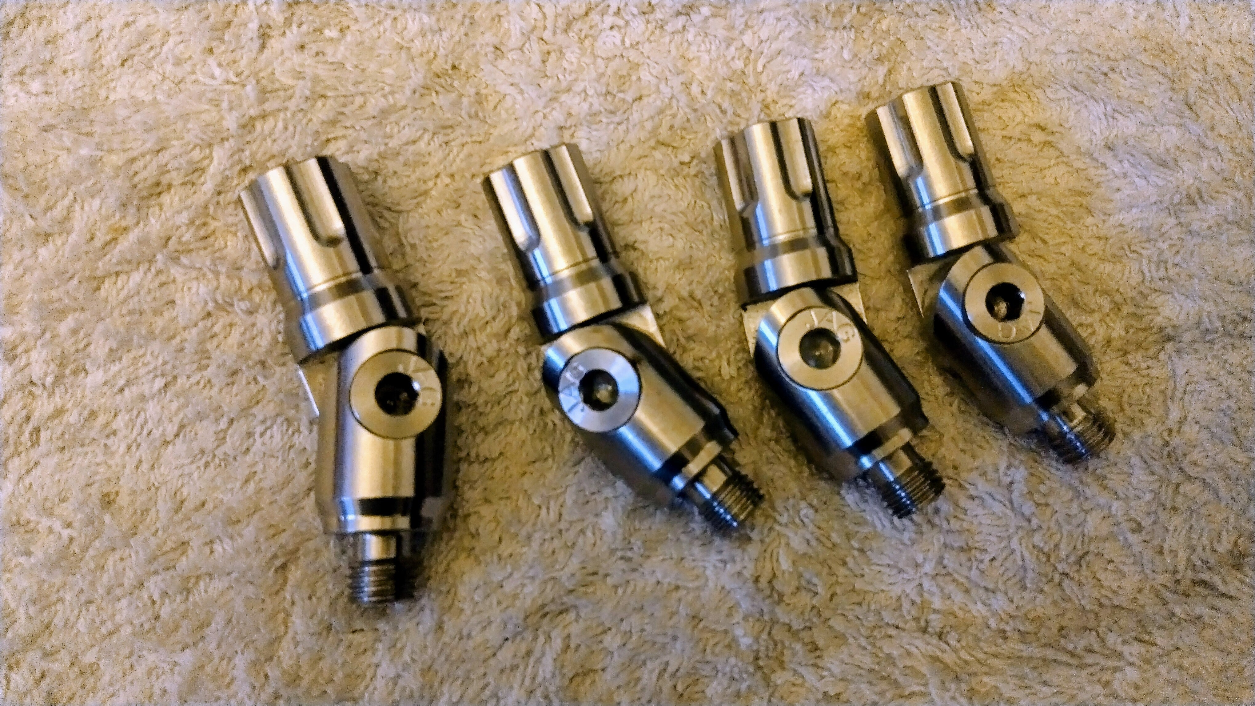 Set of 4 JAG High Tippers Bankstick Angle Adaptors Carp Fishing Tackle
