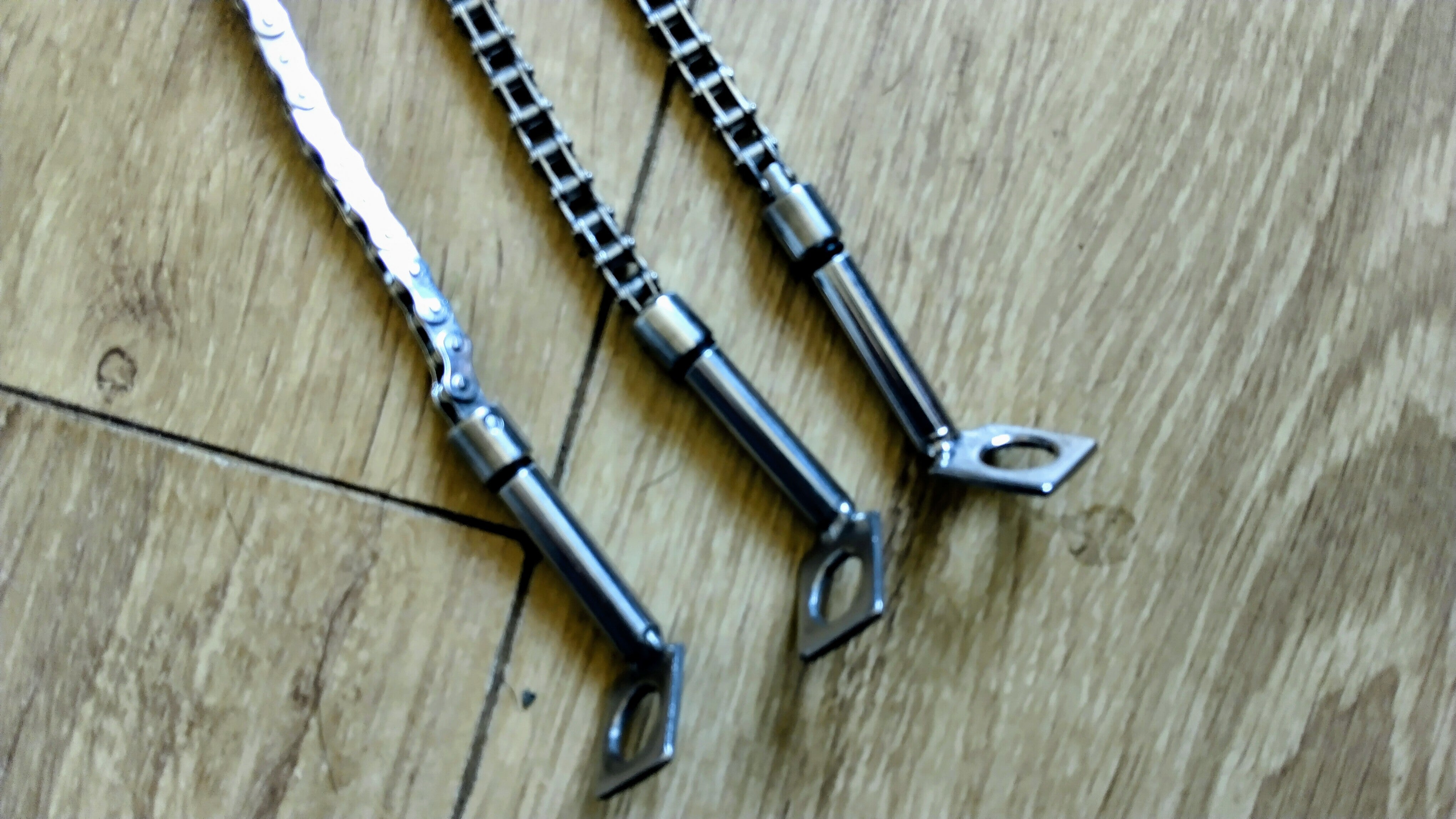 3 Stainless Steel Bike Chain Bobbins Carp Fishing Hangers Cult Old School Inc Hockey Sticks