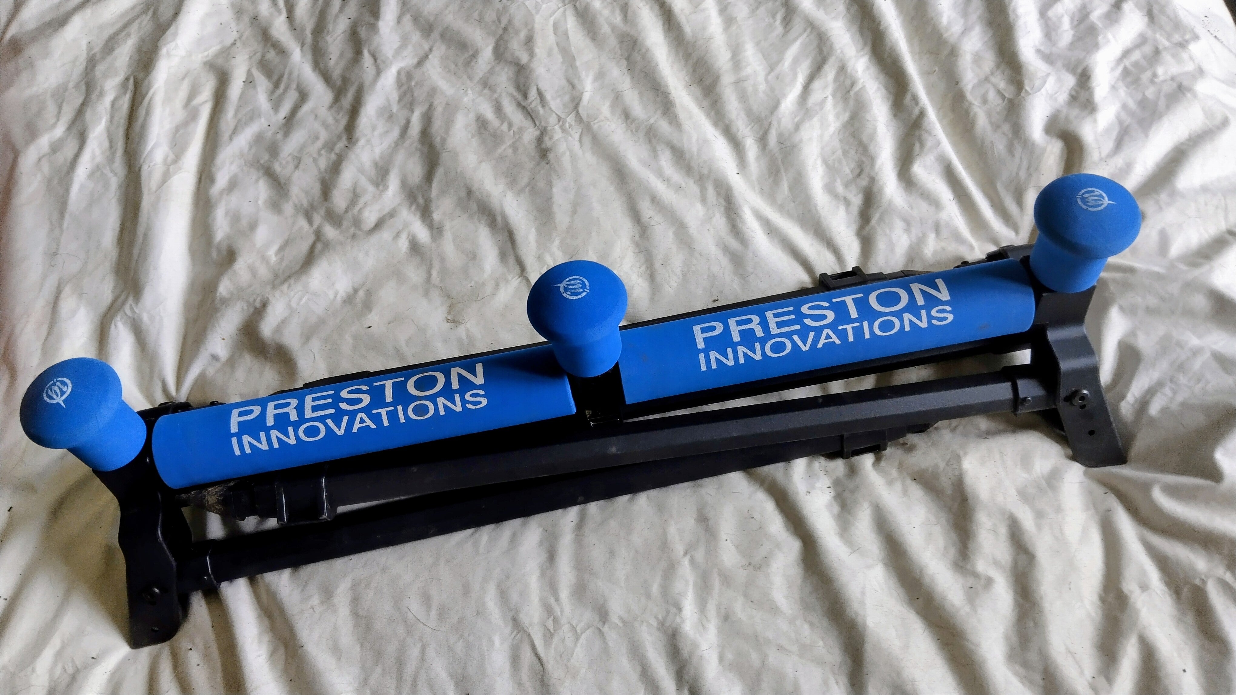 Preston Innovations Competition Pro Flat Roller & Bag - Excellent Condition Pole Support