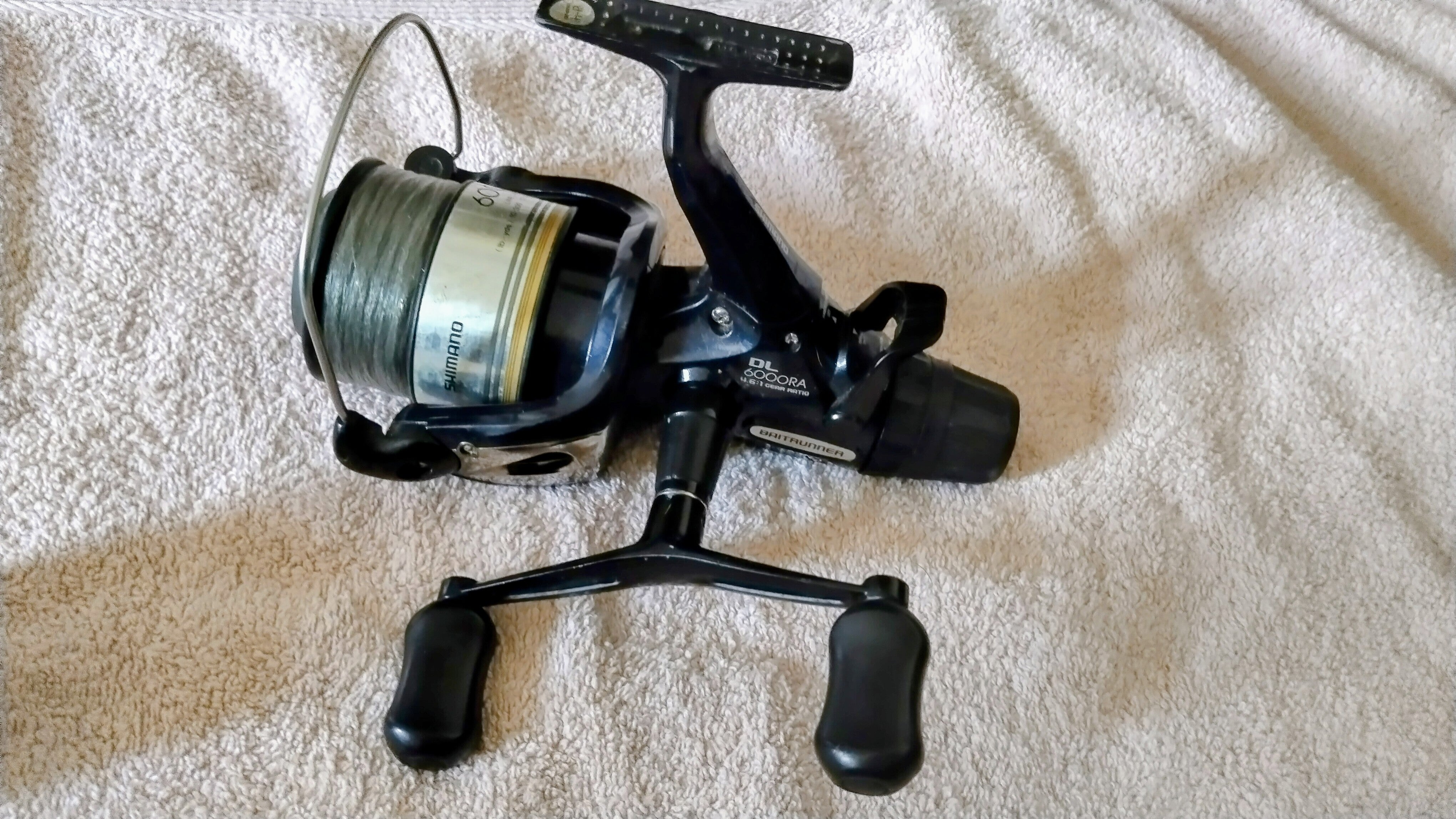 Shimano Baitrunner ST 6000 RA Carp Fishing Reel - VGC - 1 of 3