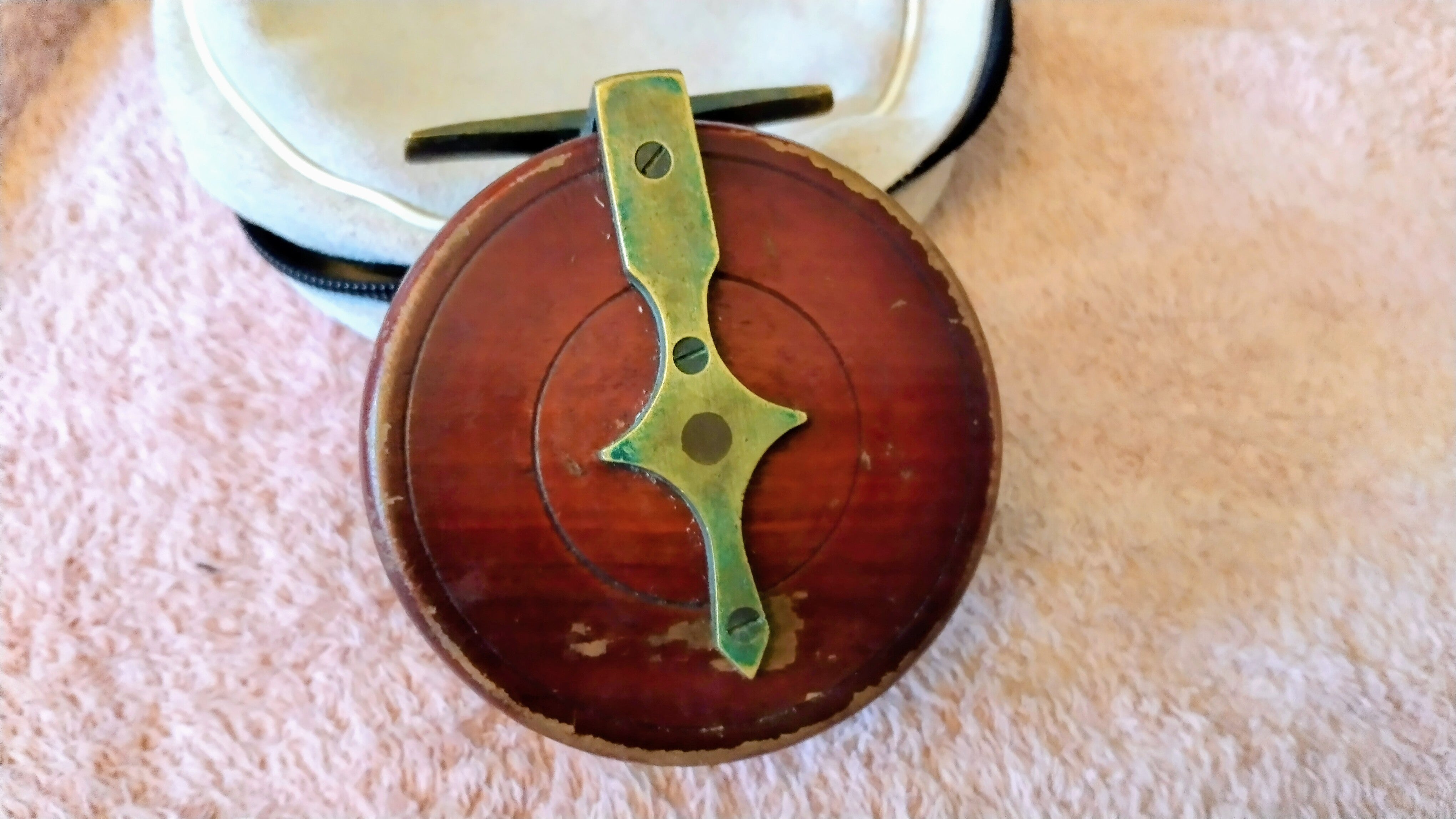 Antique Wood Brass Centrepin Reel 3.5" Vintage Wooden Trotting Reel Inc Case