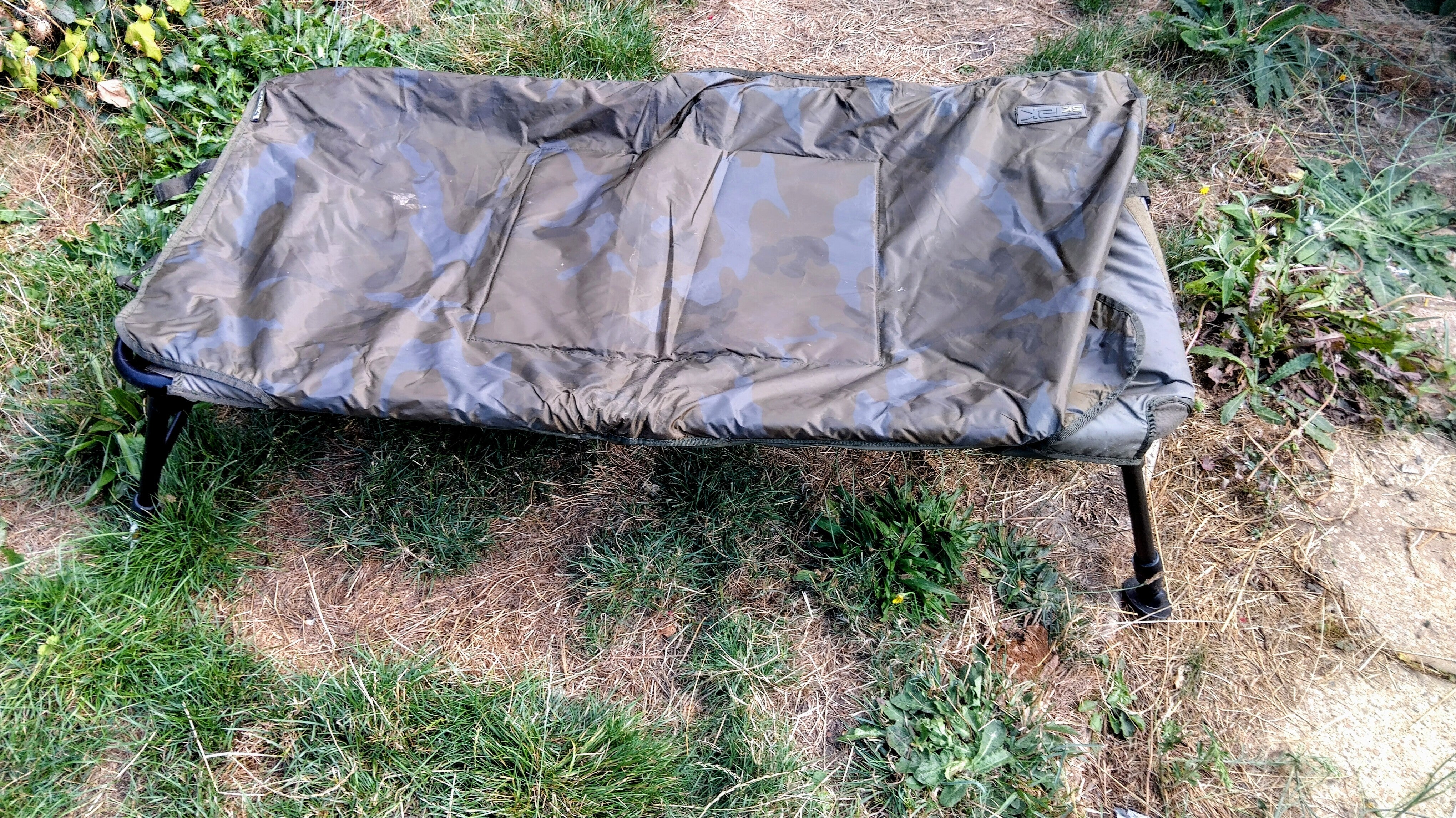 Sonik SK-TEK Carp Cradle Unhooking Mat Padded Fish Care Protection