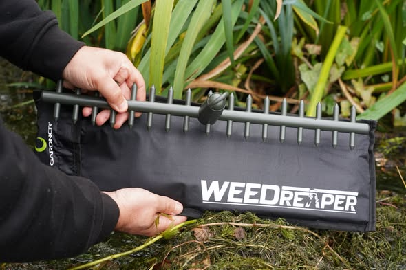Gardner GWR3 Weed Reaper Large Rake Carp Fishing Weed Rake 3/8 BSF Thread