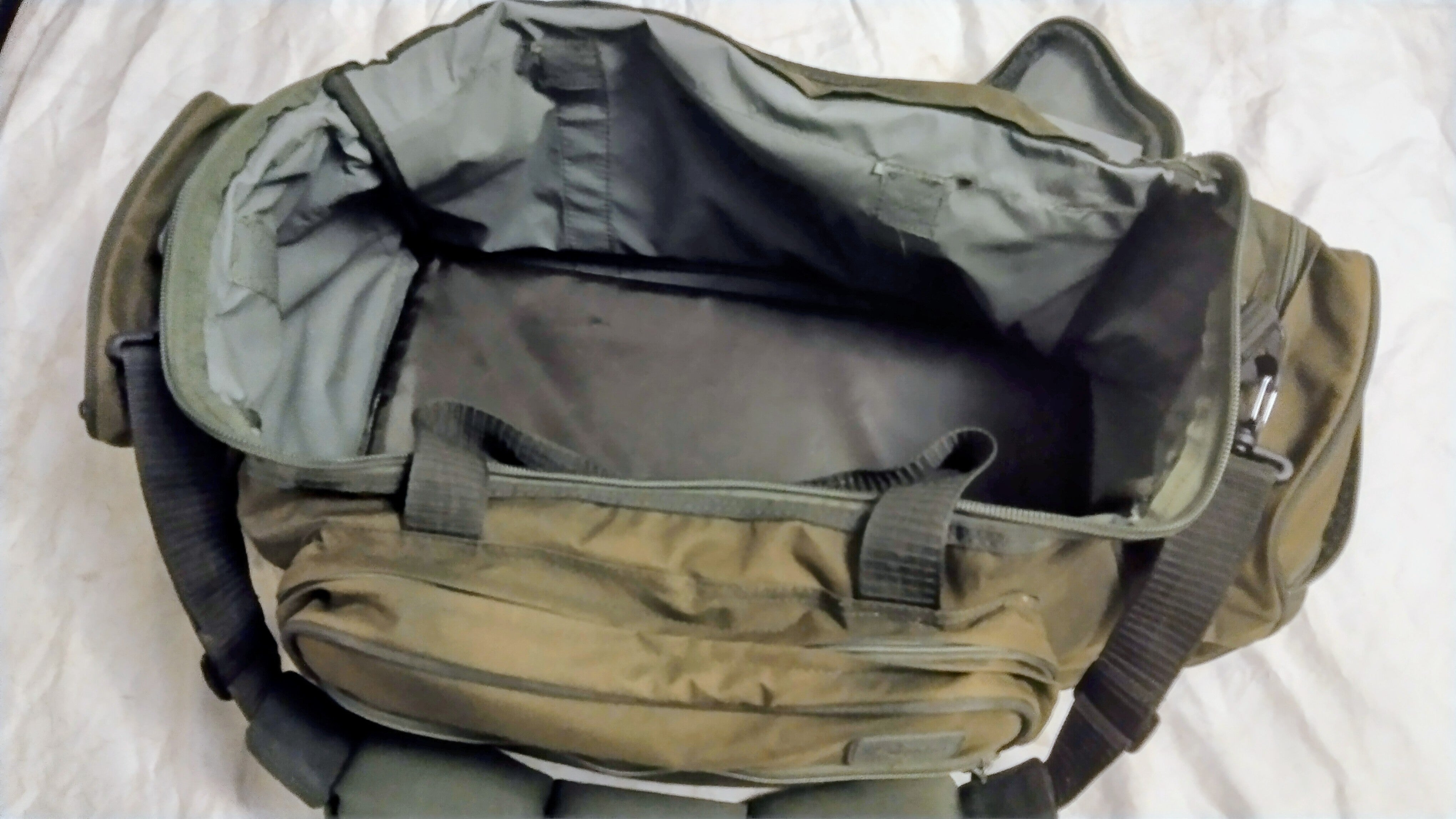 Nash Carp Fishing Carryall Large Luggage - Excellent Condition Tackle Bag Organiser