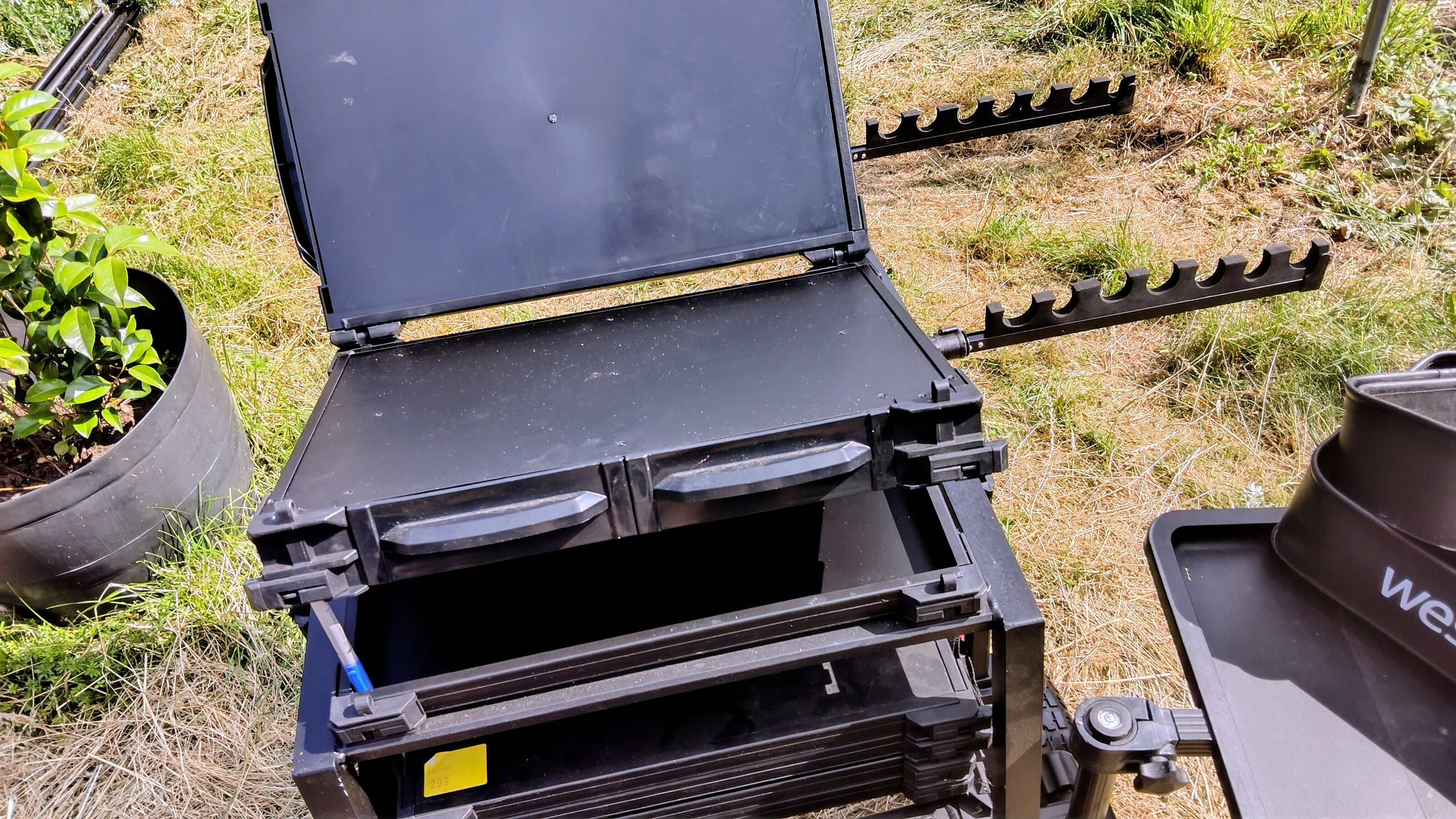 Westlake Special Match Fishing Seatbox with Footplate, Side Tray & Accessories