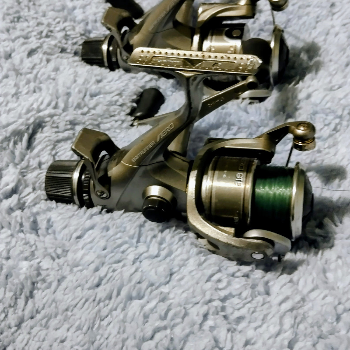 shimano aero 5000 gte baitrunner reel Pair of 5000B Reels Megalo Box 2: Nomad Style:7'10