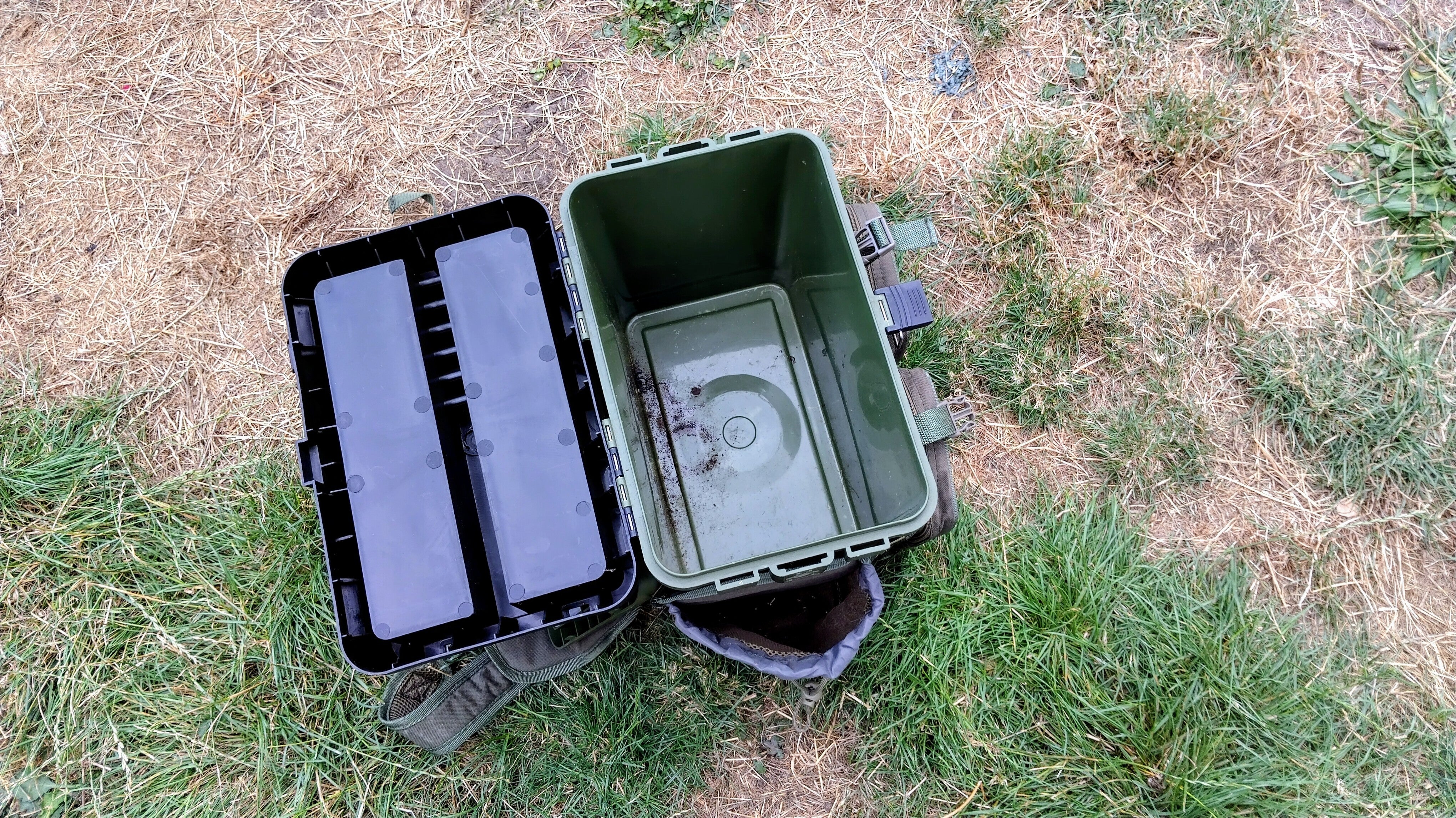 Prologic Seat Box Tackle Box & Backpack Carrier Roving Sea Coarse Carp Fishing