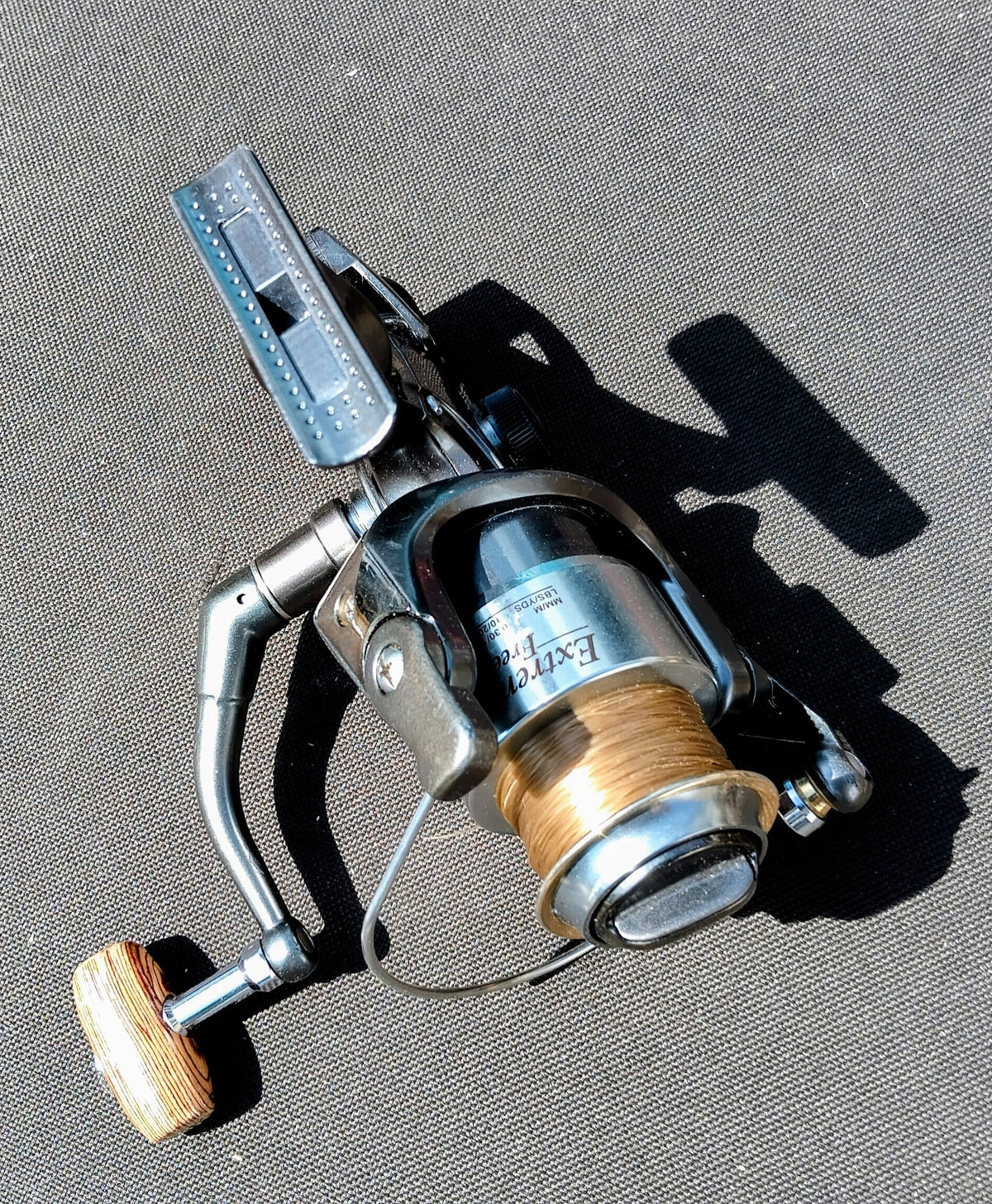 Wychwood Extremis Freespin 40 Baitrunner Carp Reel + Spare Spool VGC