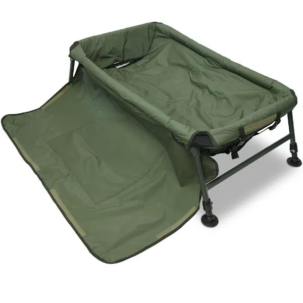 NGT Deluxe Carp Fishing Unhooking Cradle Inc Adjustable Legs and Top Cover