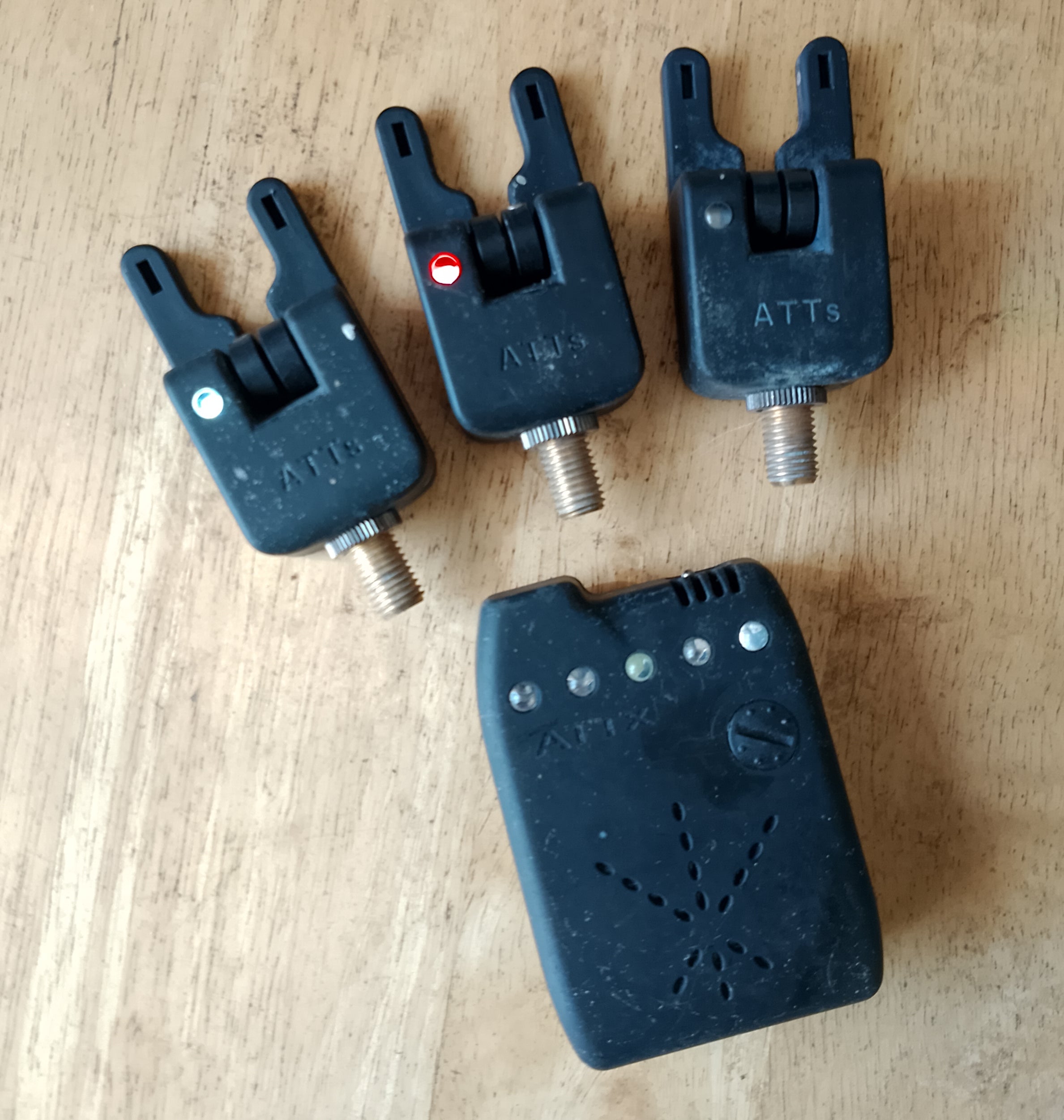 Gardner ATT Bite Alarm & Receiver Set - 3 x Bite Alarms - USED