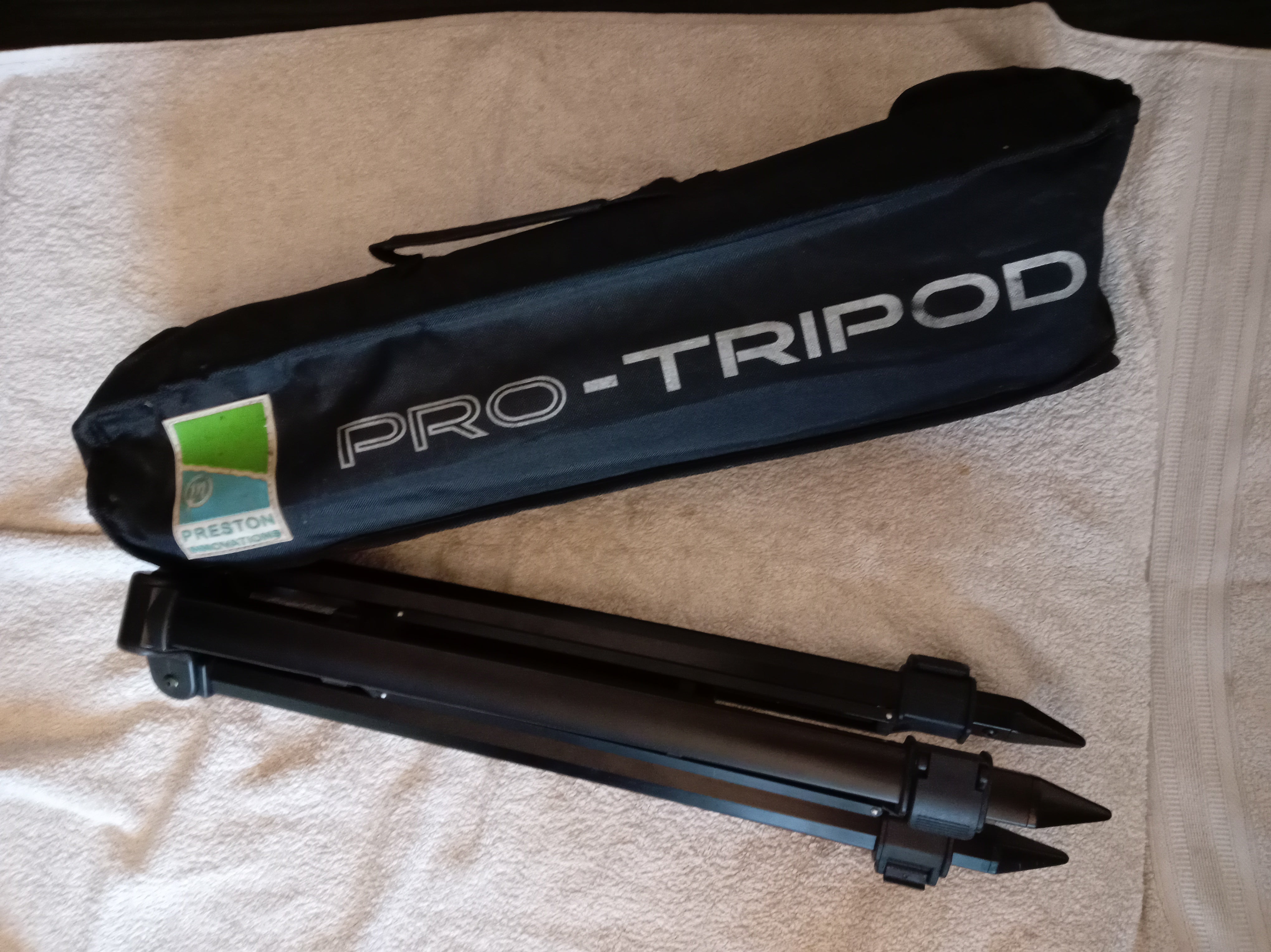 Preston Pro Tripod Pole Fishing Support - Excellent Condition - With Carry Case
