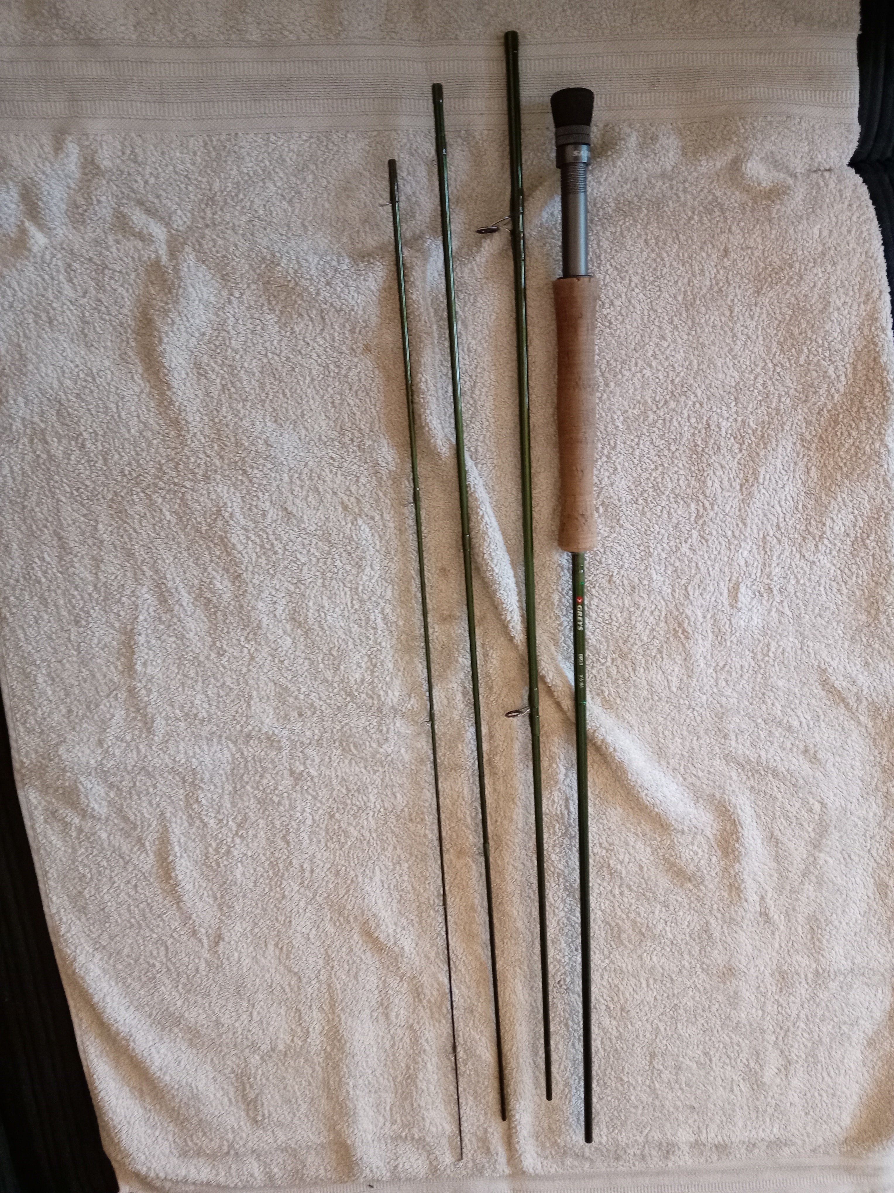 Greys GR30 #6 Fly Fishing Rod - Medium-Fast Action - Metallic Olive - Superb!