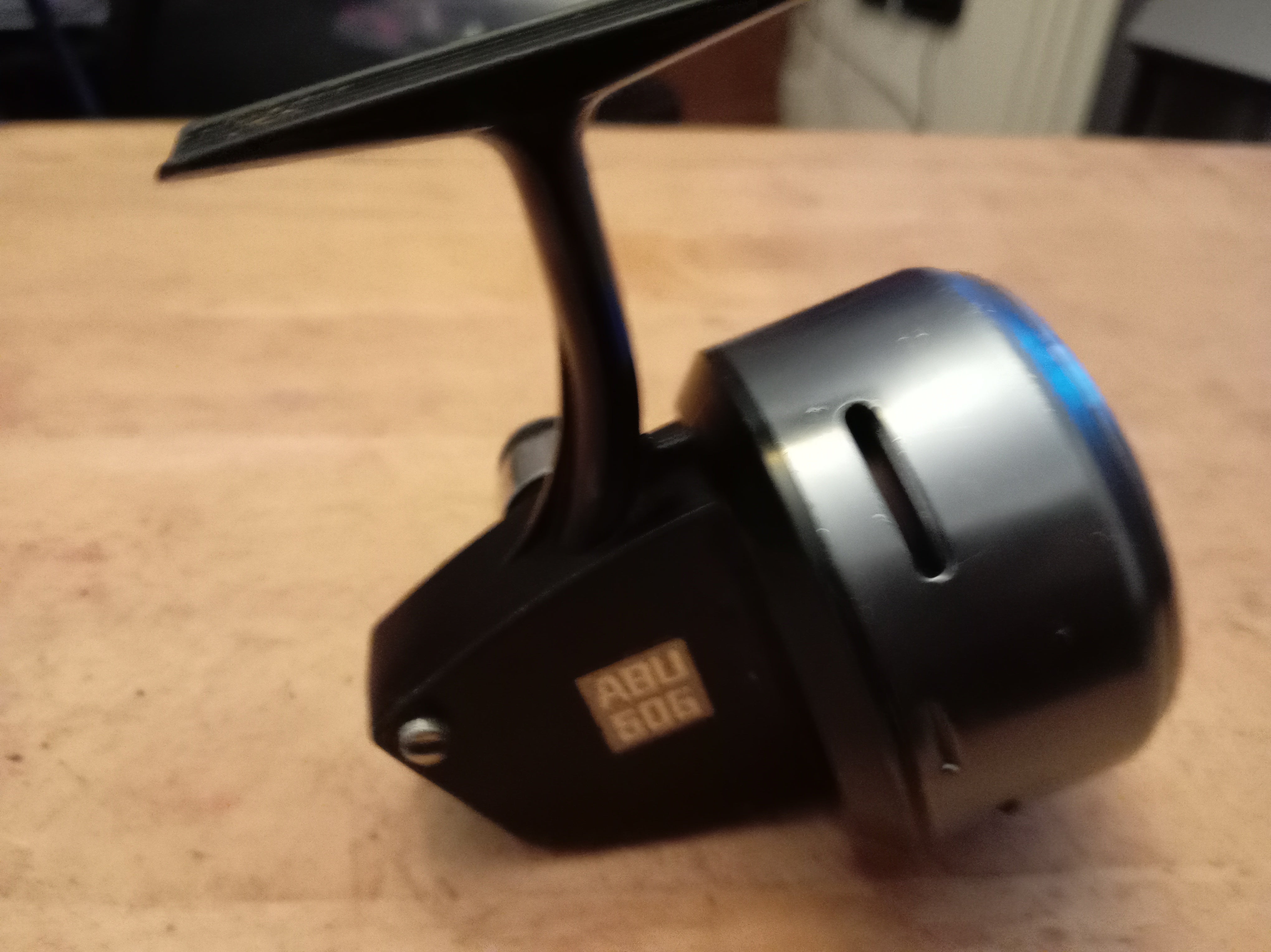 Abu 506 Closed Face Fishing Reel - Vintage Trotting Reel - Good Working Order