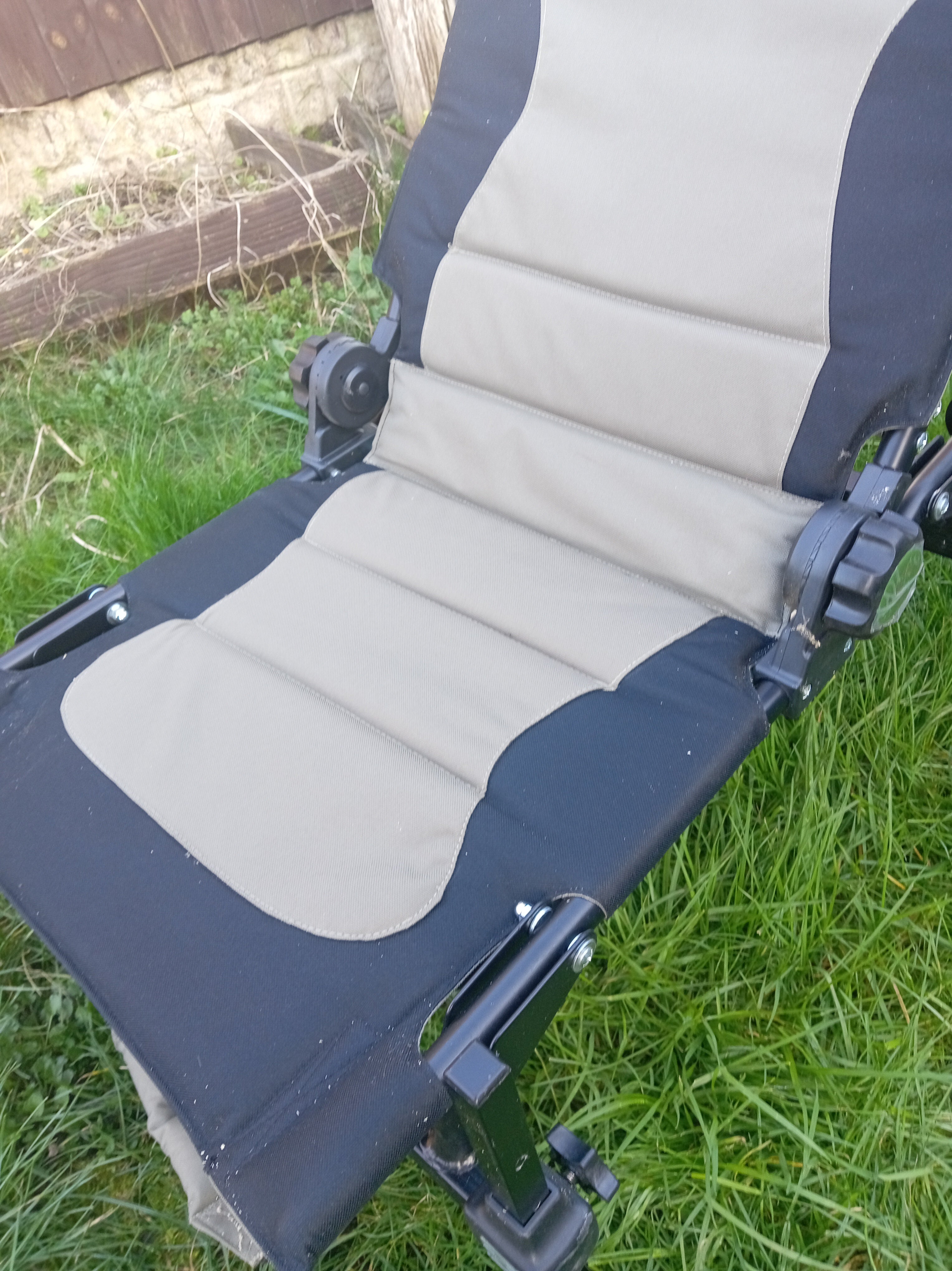 Korum Accessory Chair - Customisable Lightweight Fishing Chair - Superb Condition