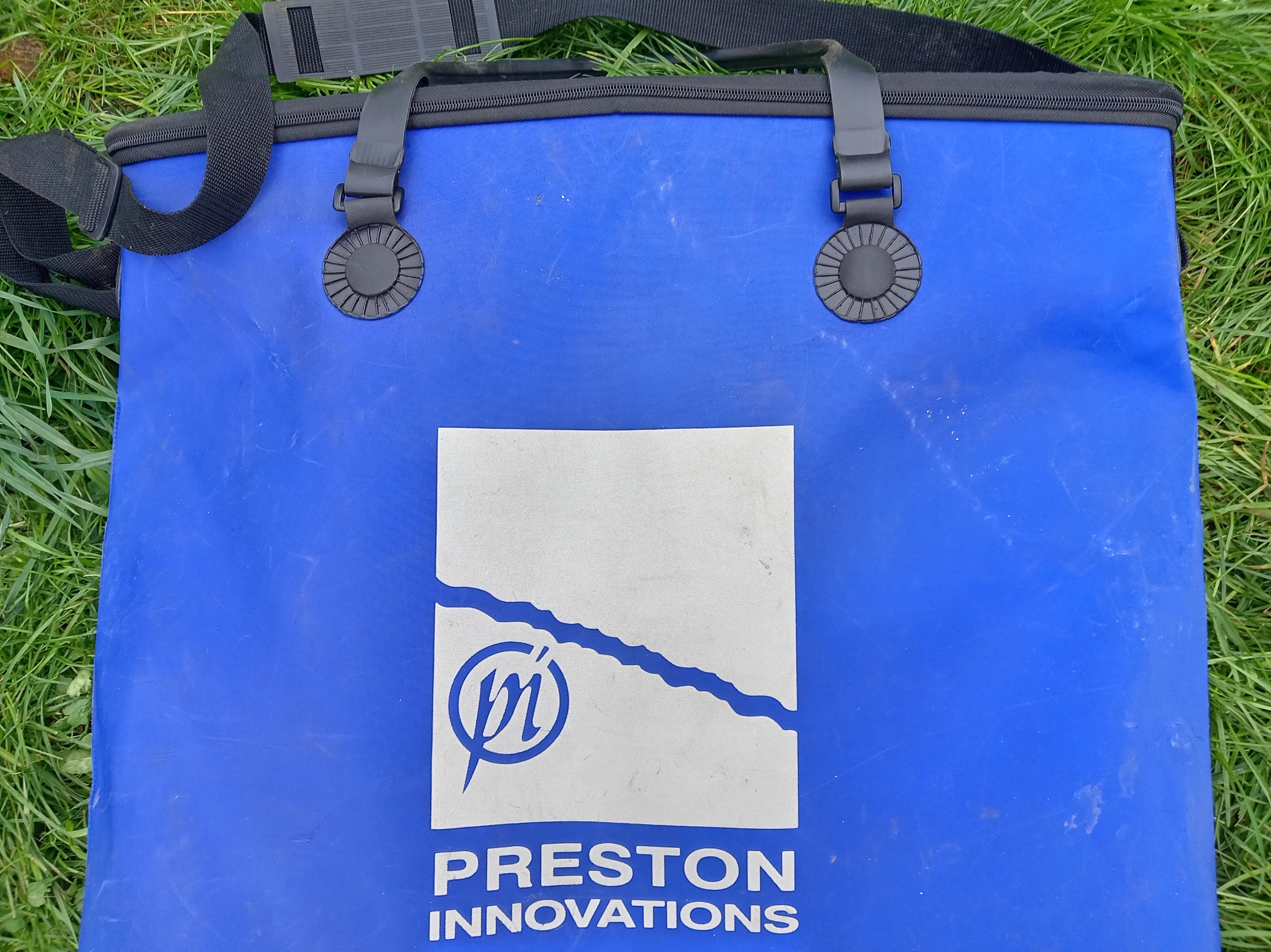 Preston Innovations Large Zip-Up EVA Keepnet Bag - Waterproof Stink Bag - Used
