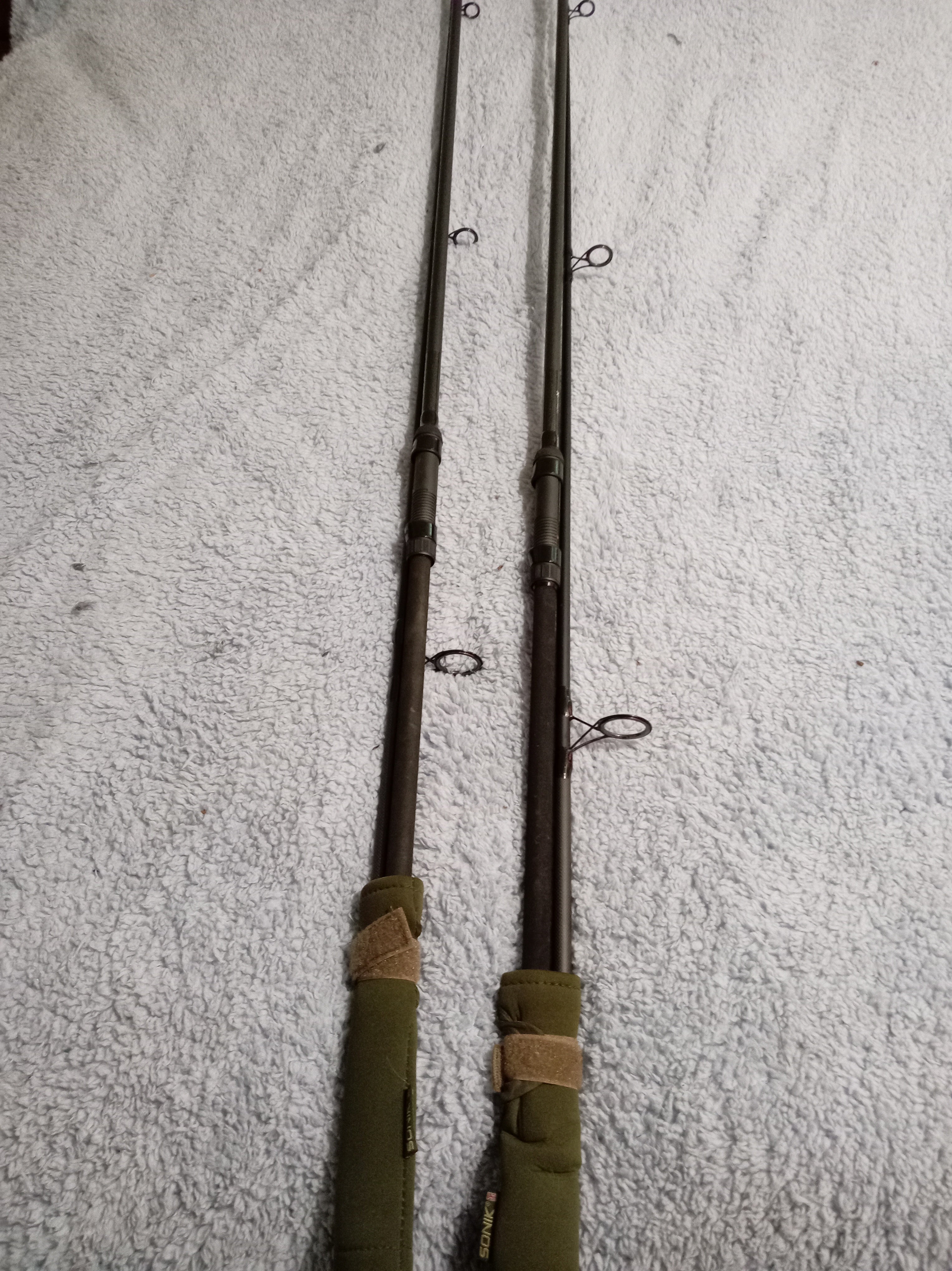 Pair of Sonik Dominator Carp Rods 12ft 3.25lb TC - 50mm Guides - VGC - 1k Wrap