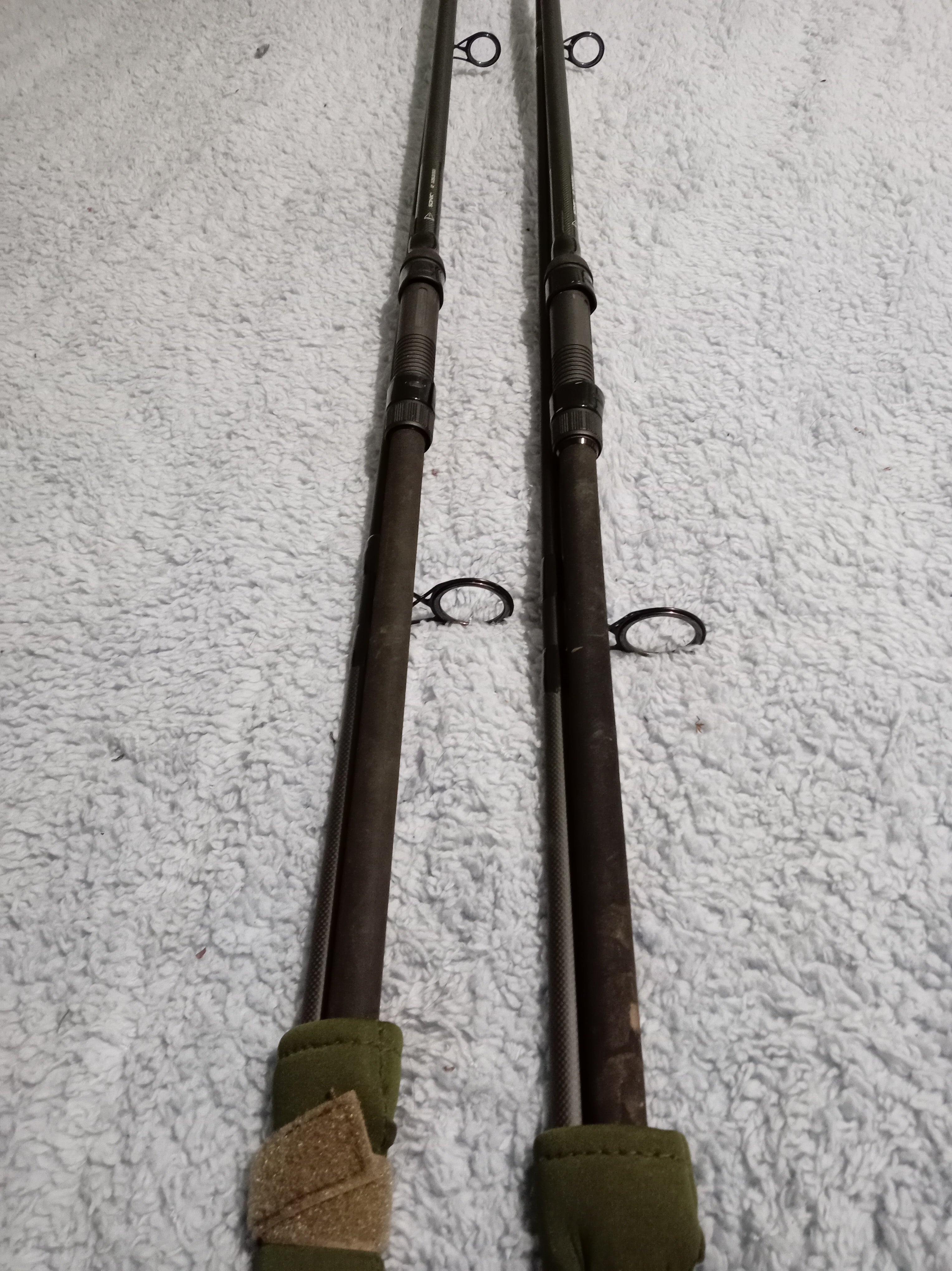 Pair of Sonik Dominator Carp Rods 12ft 3.25lb TC - 50mm Guides - VGC - 1k Wrap