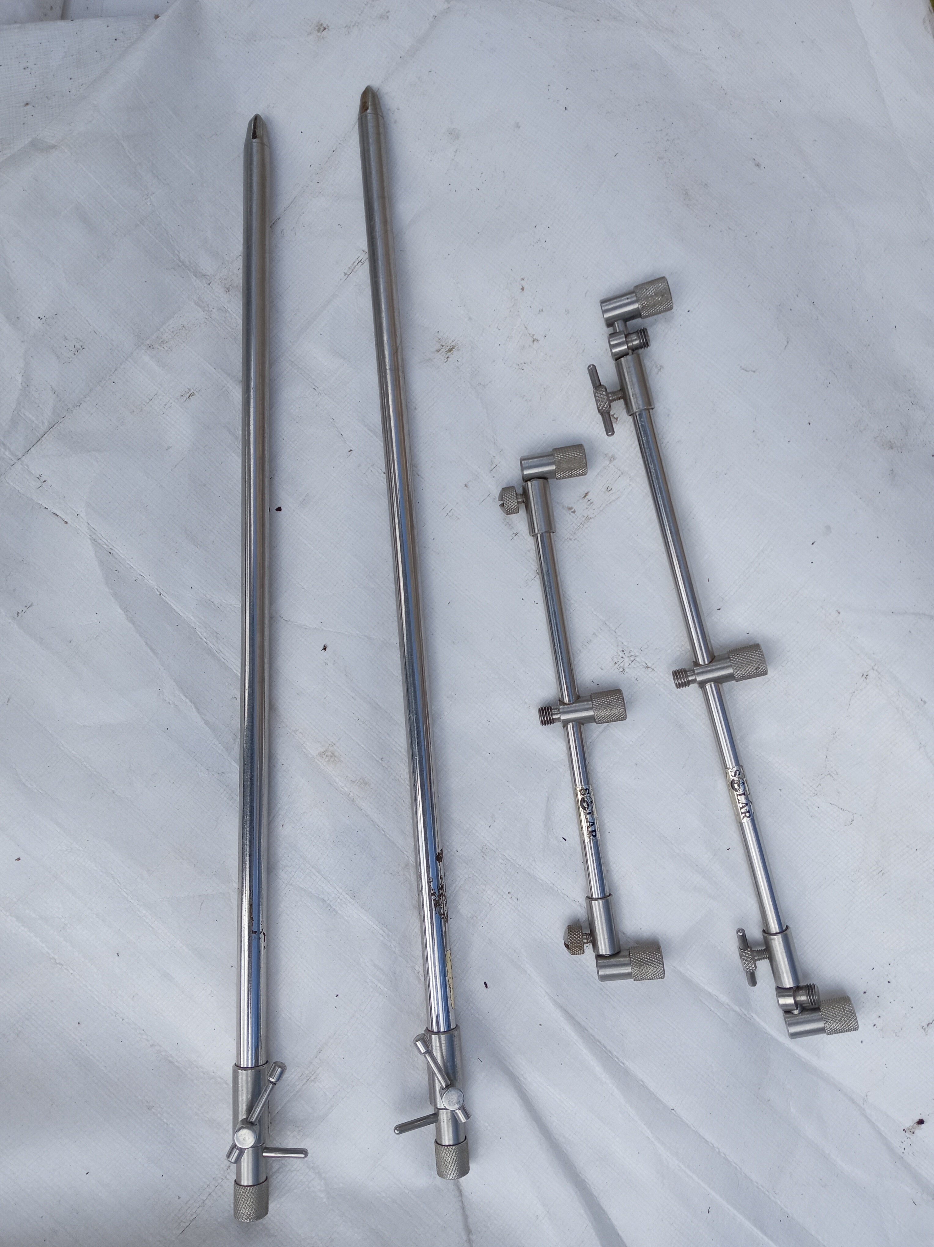 Solar Tackle Stainless Steel 3-Rod Bank Sticks & Buzz Bars Set - Inc Bag