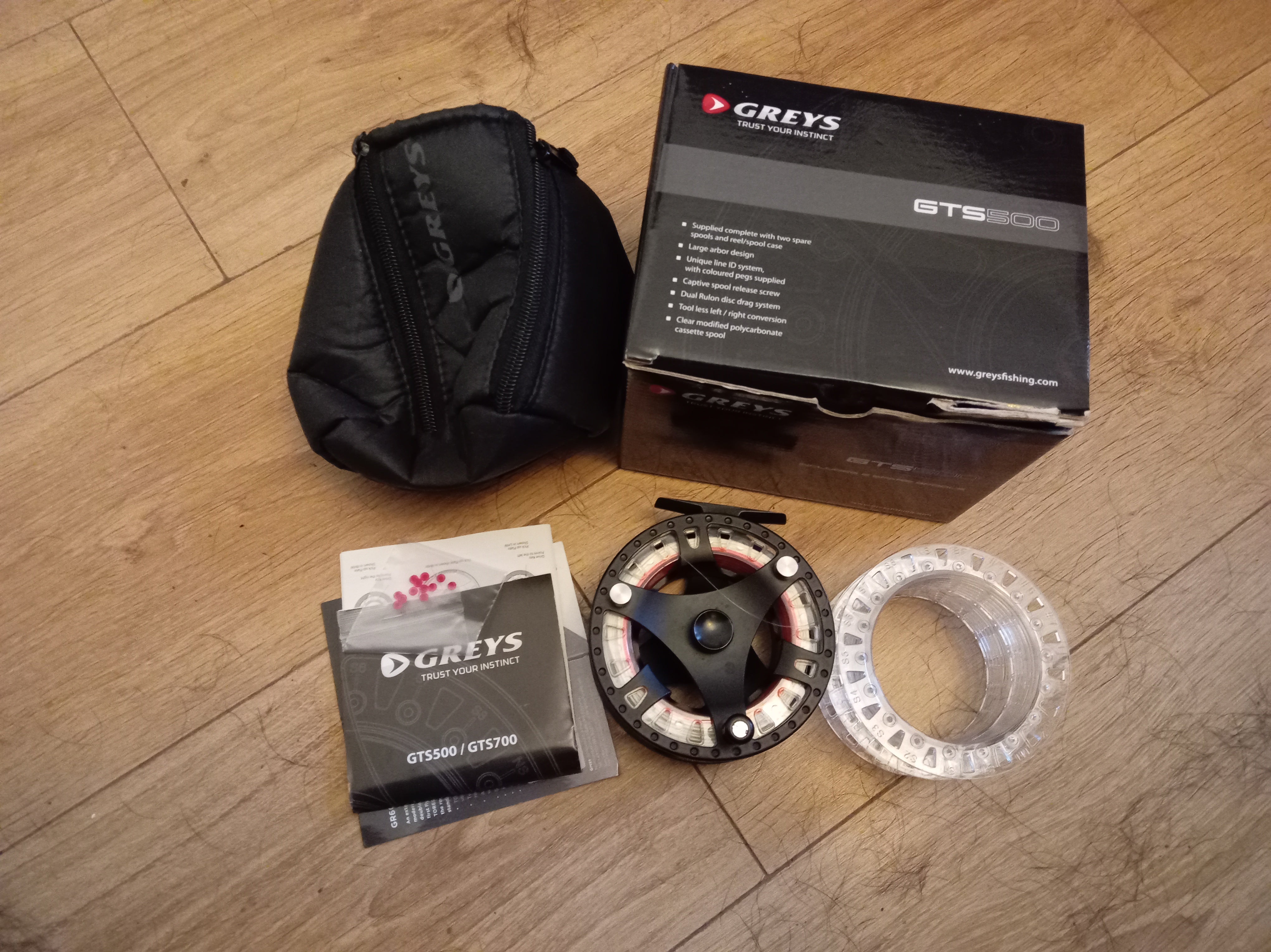 Greys GTS500 Fly Reel - Large Arbor Cassette Reel + 2 Spare Spools & Case - VGC
