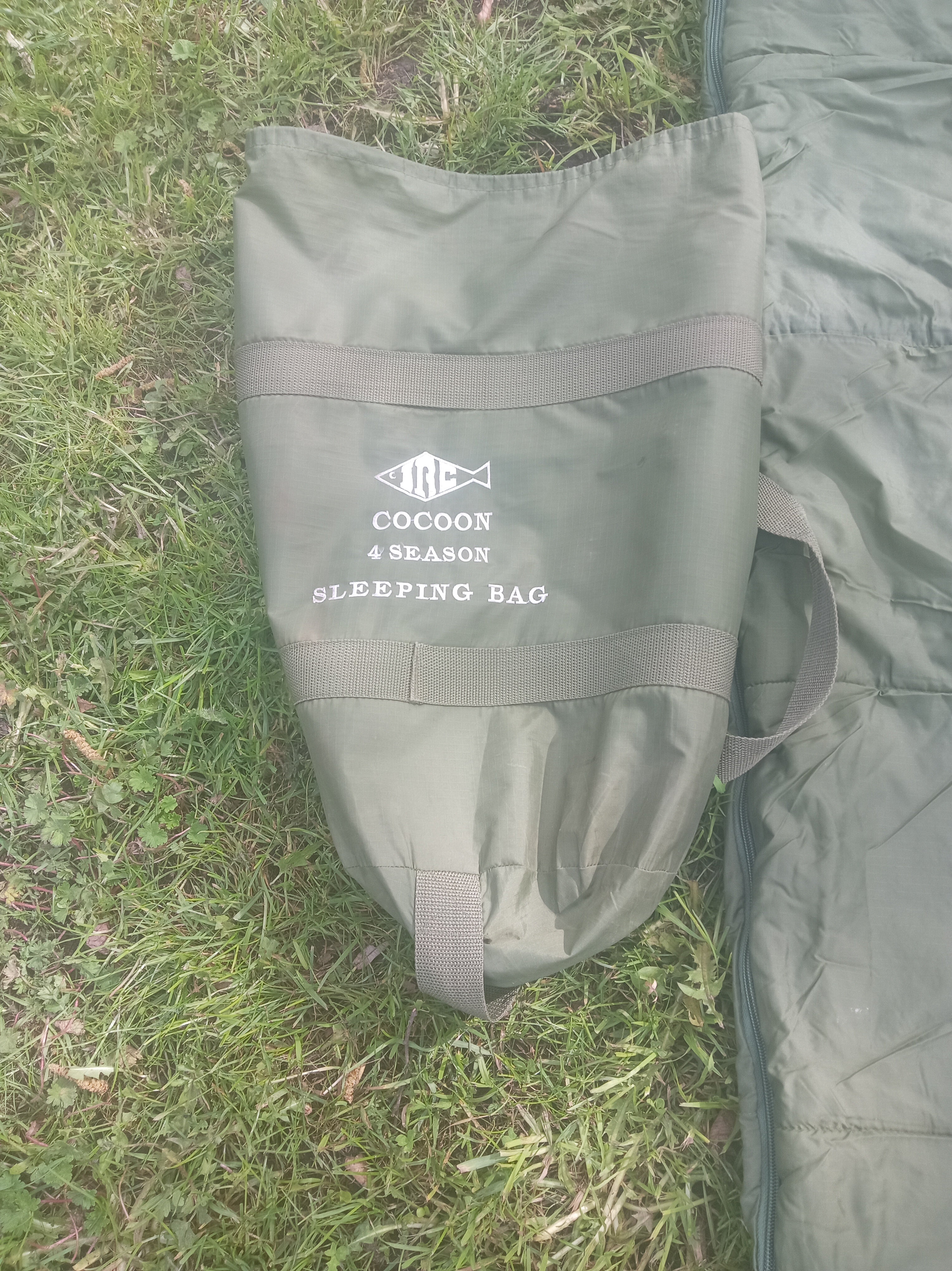 JRC 4 Season Sleeping Bag - Green - Carp Fishing Bedchair Bag with Carry Bag
