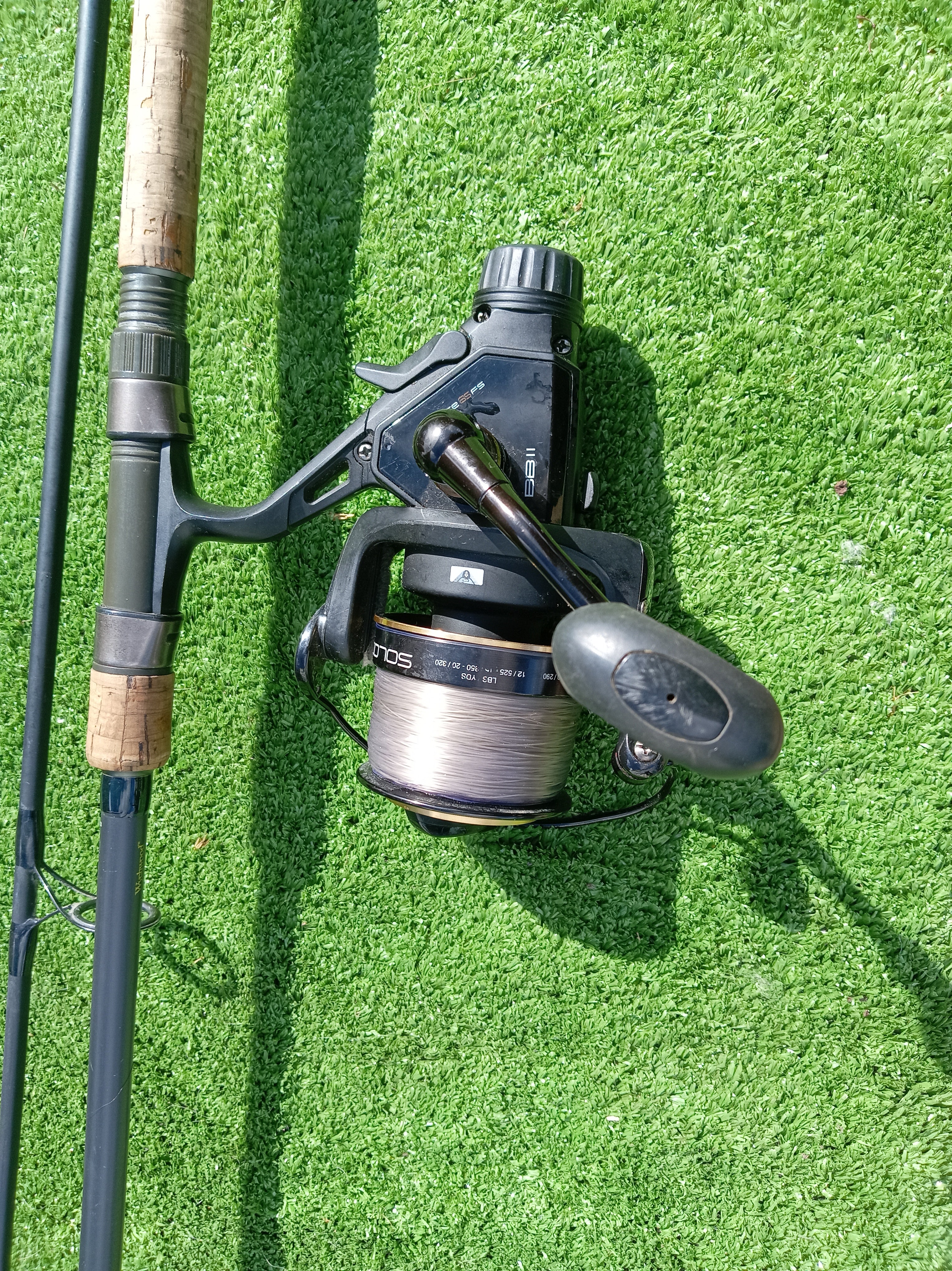 Wychwood Classic 12ft 3lb Carp Rod Cork Handle & Solace 65S FS Runner Reel Set