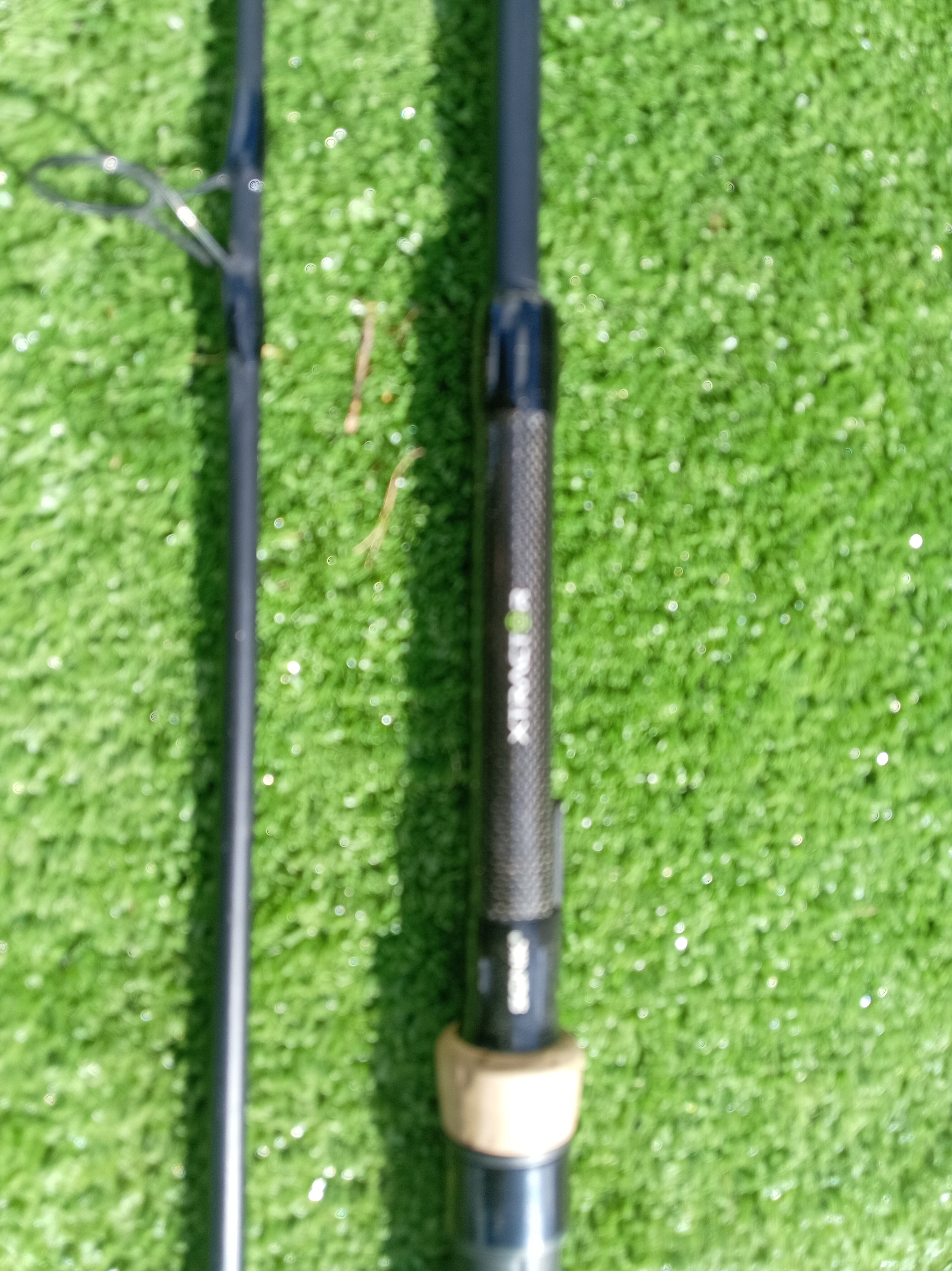 Sonik XTractor+ 10ft 3.5lb Cork Carp Rod - Excellent Condition - Multibuy Discount