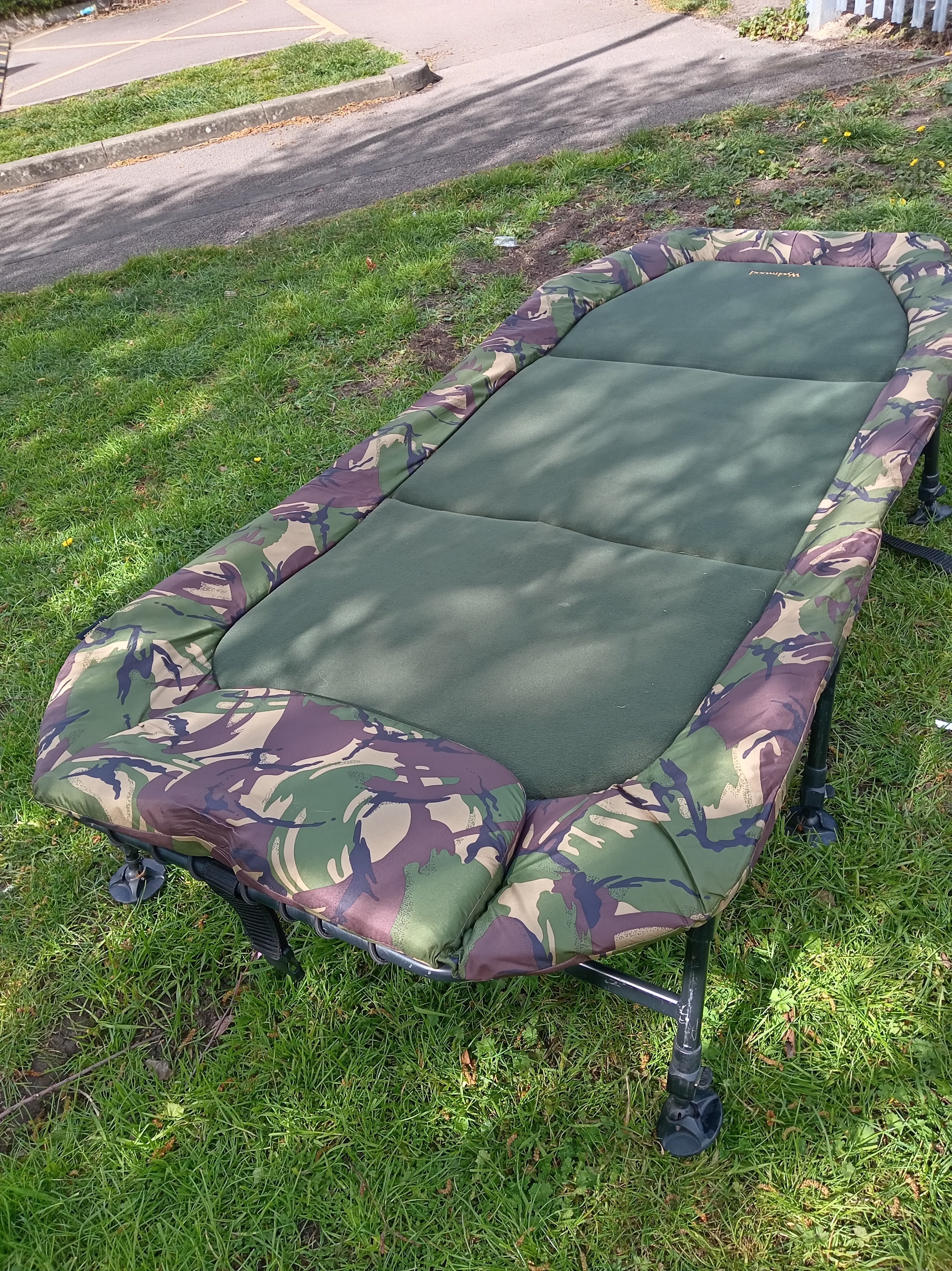 Wychwood Tactical Wide Bedchair - 6 Leg Lightweight Carp Fishing Bed - Used